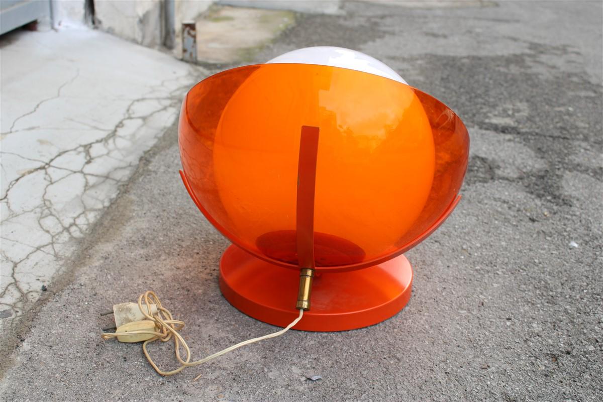 Mid-20th Century Italian Table Lamp Curved Plexiglass Harvey Guzzini Design 1960s Orange White For Sale
