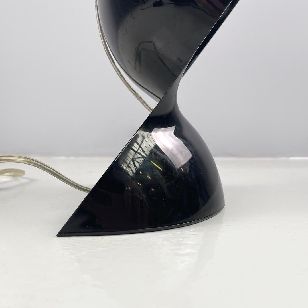 Italian table lamp Dalù in black plastic by Vico Magistretti for Artemide, 1960s 7