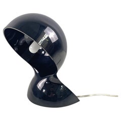 Italian table lamp Dalù in black plastic by Vico Magistretti for Artemide, 1960s