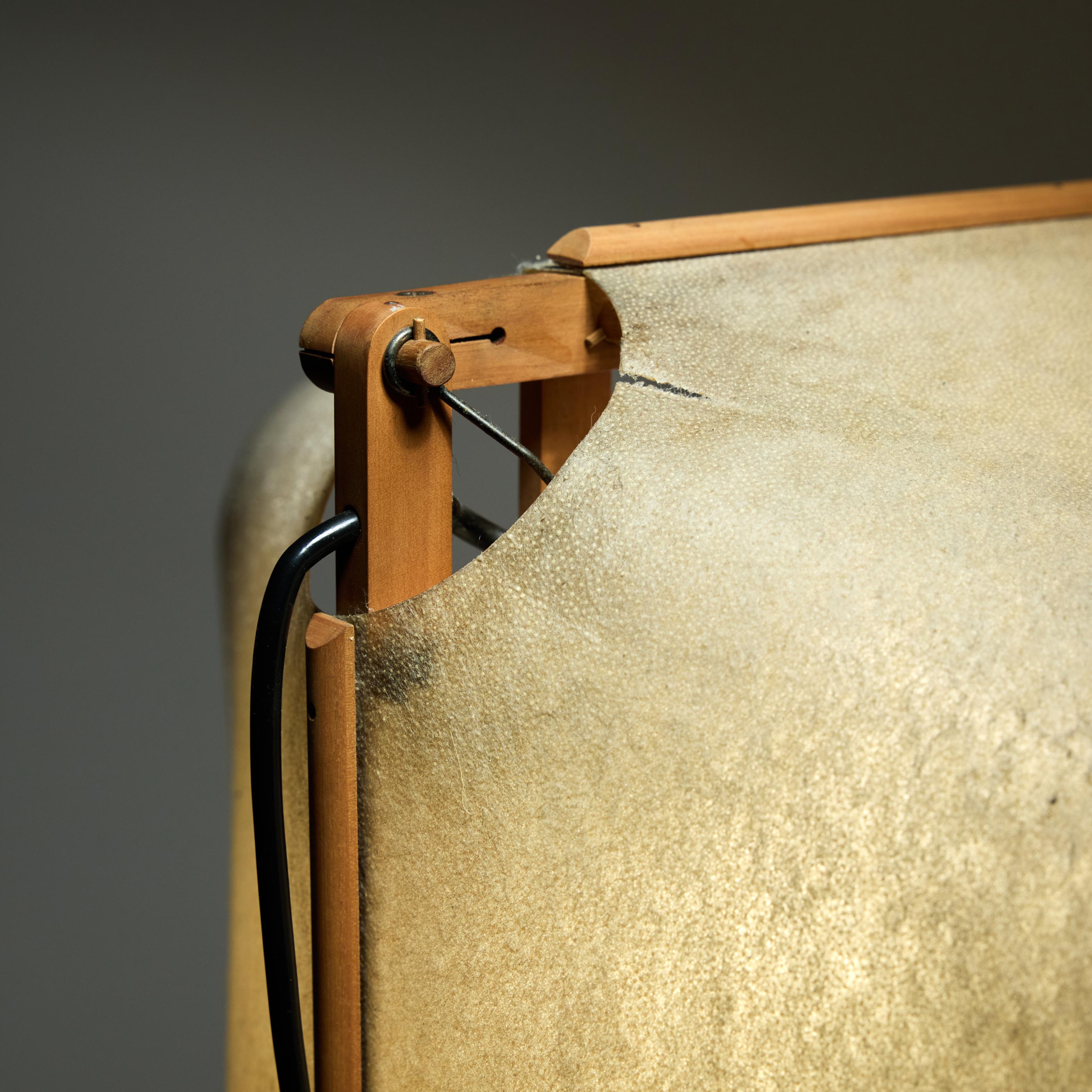 20th Century Italian Table Lamp For Sale