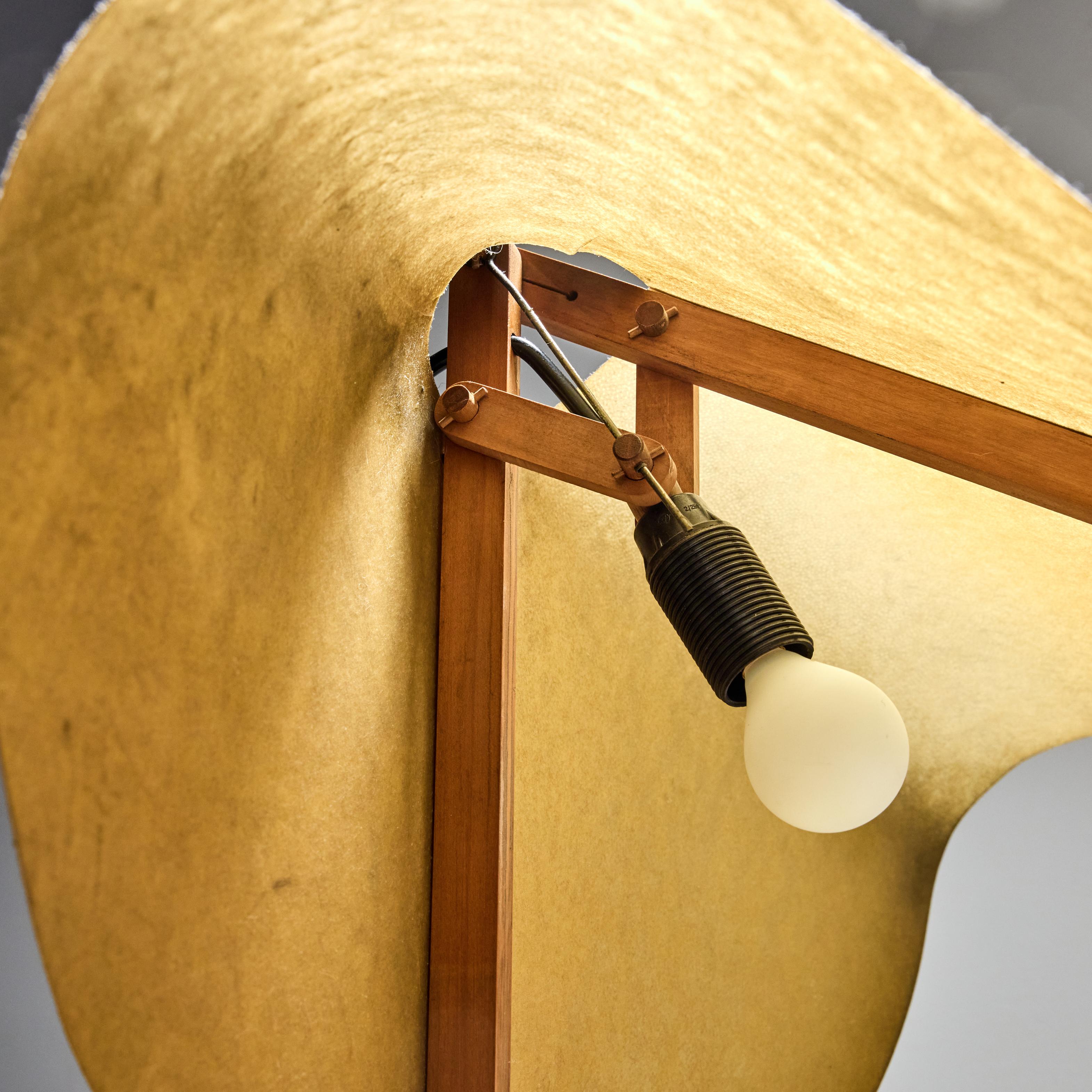 Italian Table Lamp For Sale 3