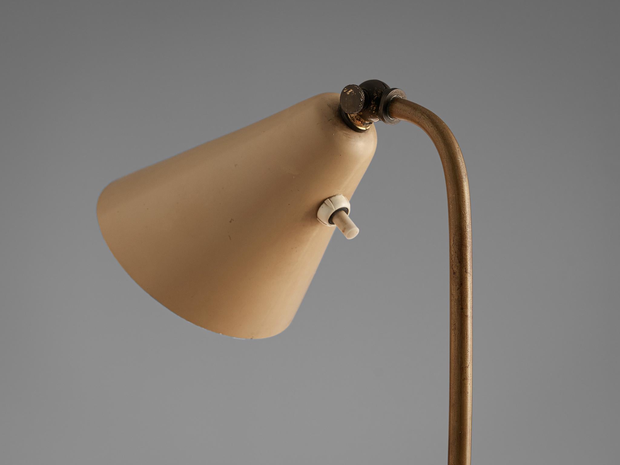 Italian Table Lamp in Brass 2