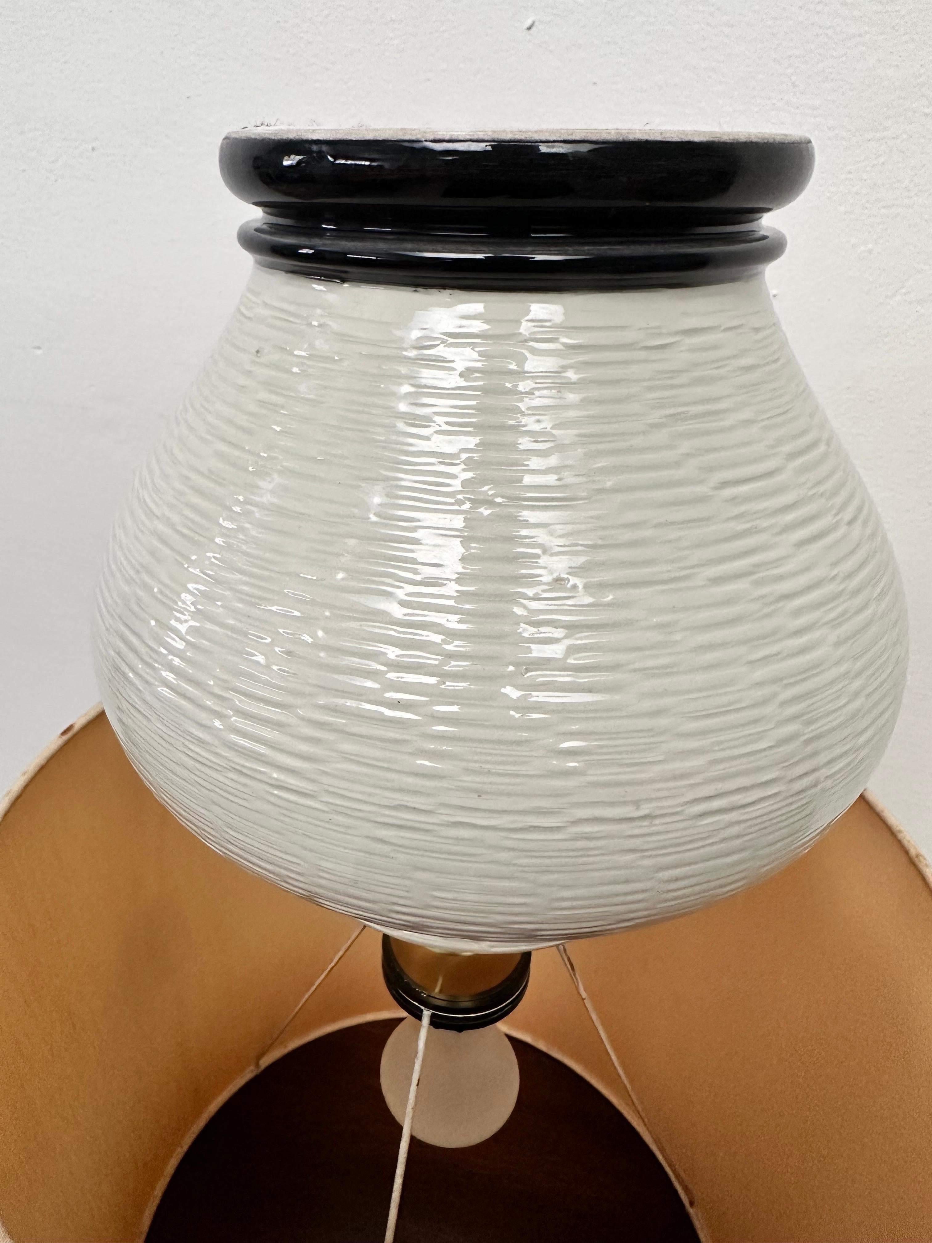 Italian Table Lamp in Ceramic and Brass for PAF Studio Milano, 1970s For Sale 10