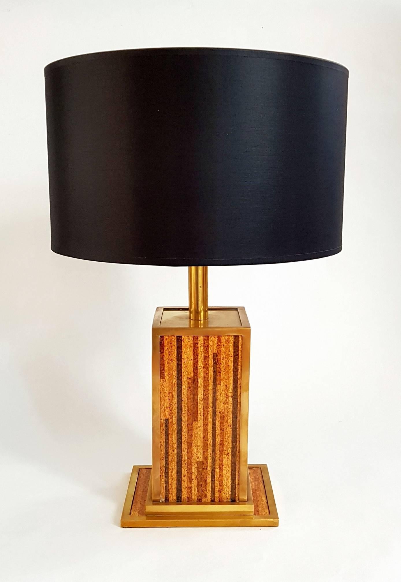Stylish table lamp in Art Deco style and different colored cork in striped pattern with a black drum lamp shade. Measurements are given including the lampshade.