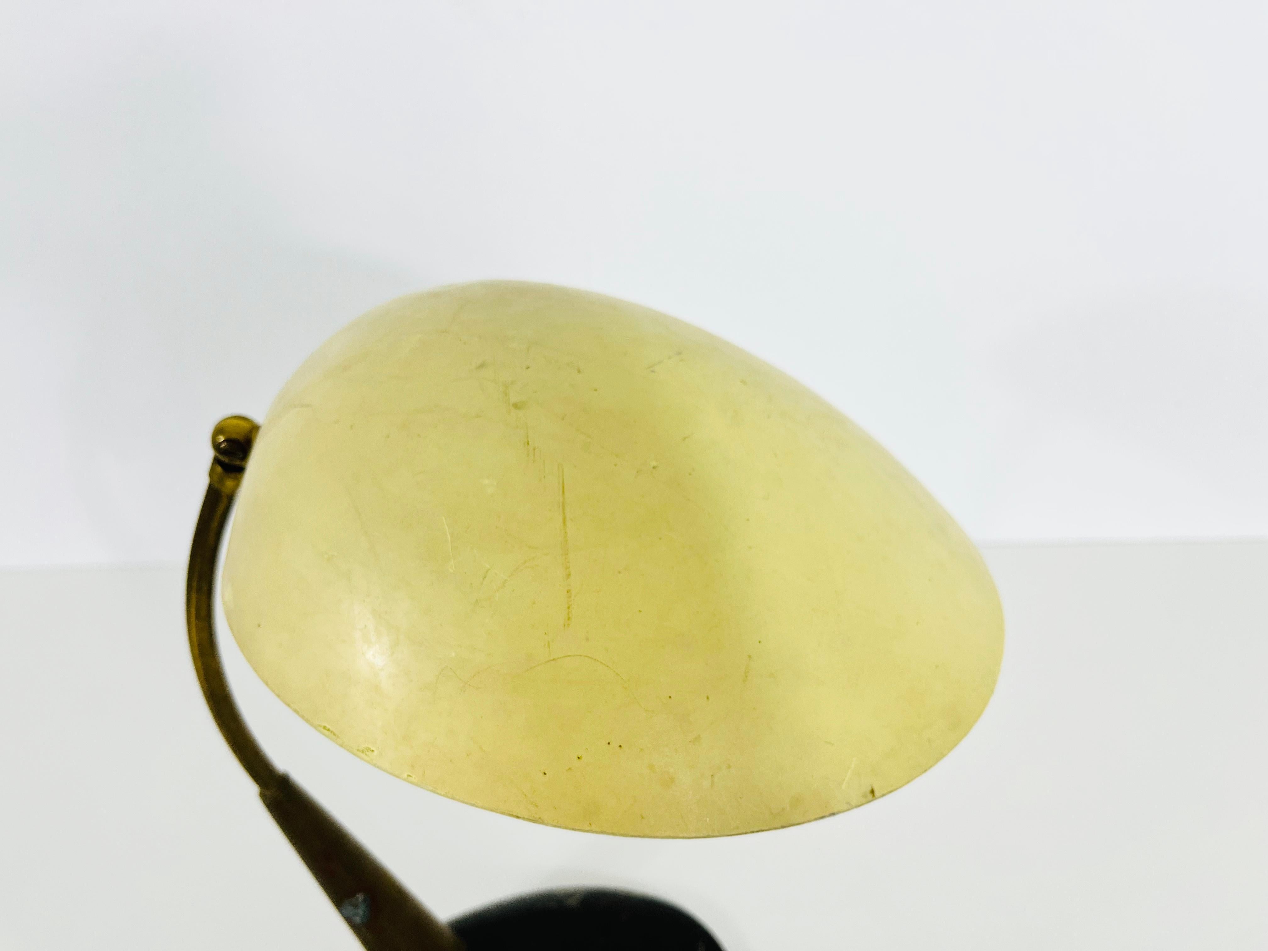 Metal Italian Table Lamp in the Style of Stilnovo, 1960s, Italy For Sale