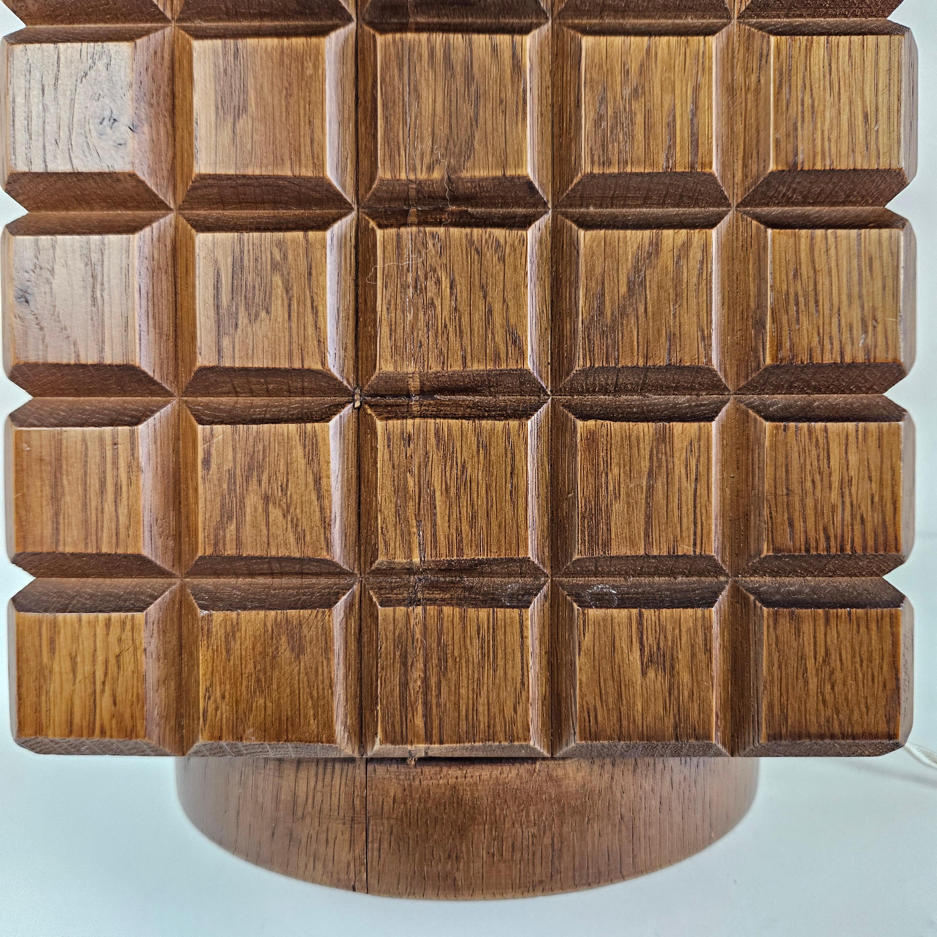 Lampe de table italienne en bois, années 1970 en vente 7