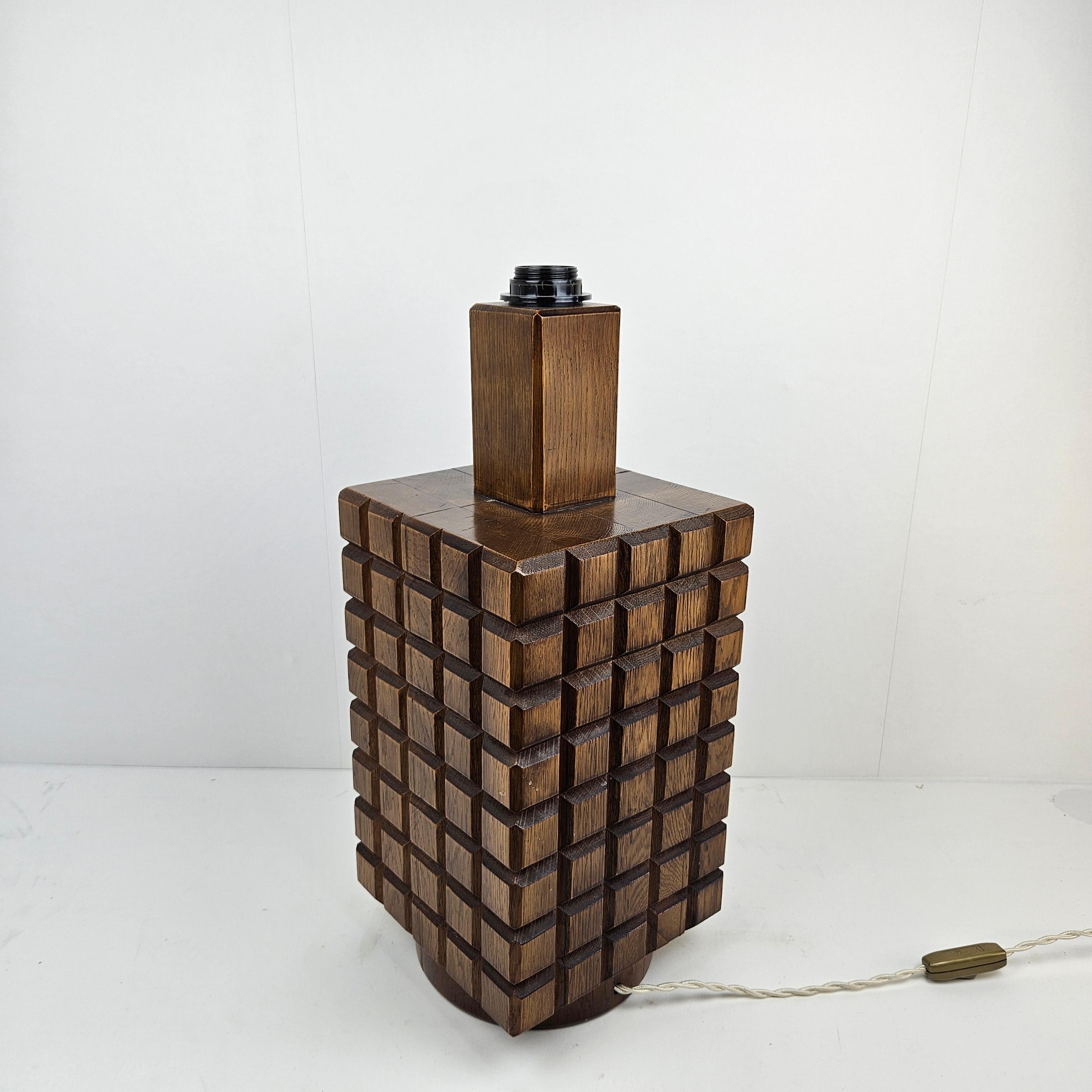 Late 20th Century Italian Table Lamp in Wood, 1970s For Sale