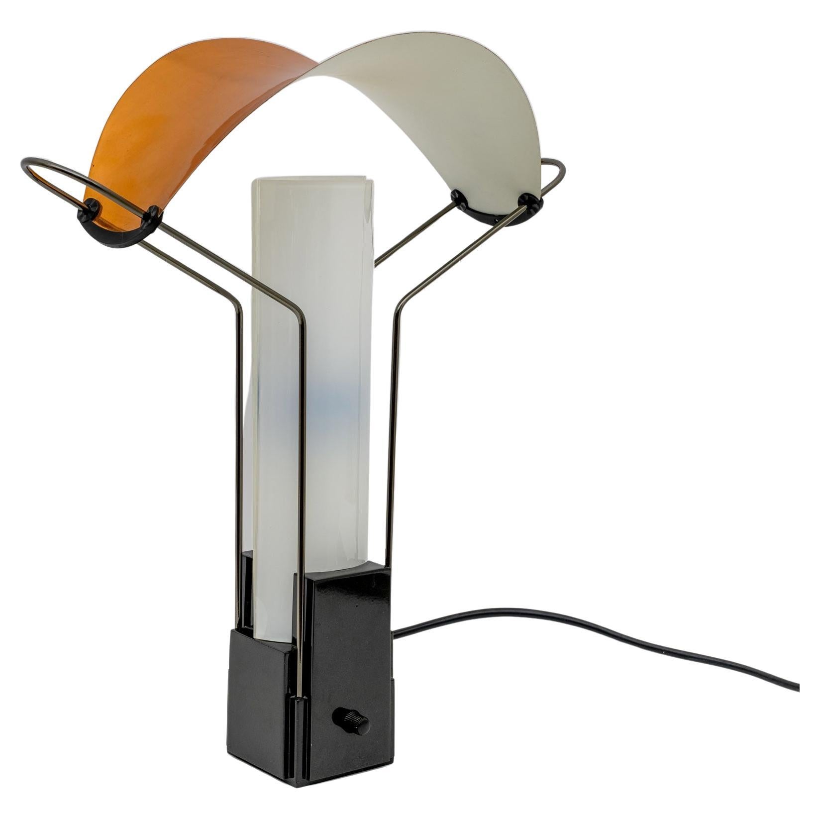 Italian Table Lamp "Palio" by Perry King for Arteluce '80s For Sale
