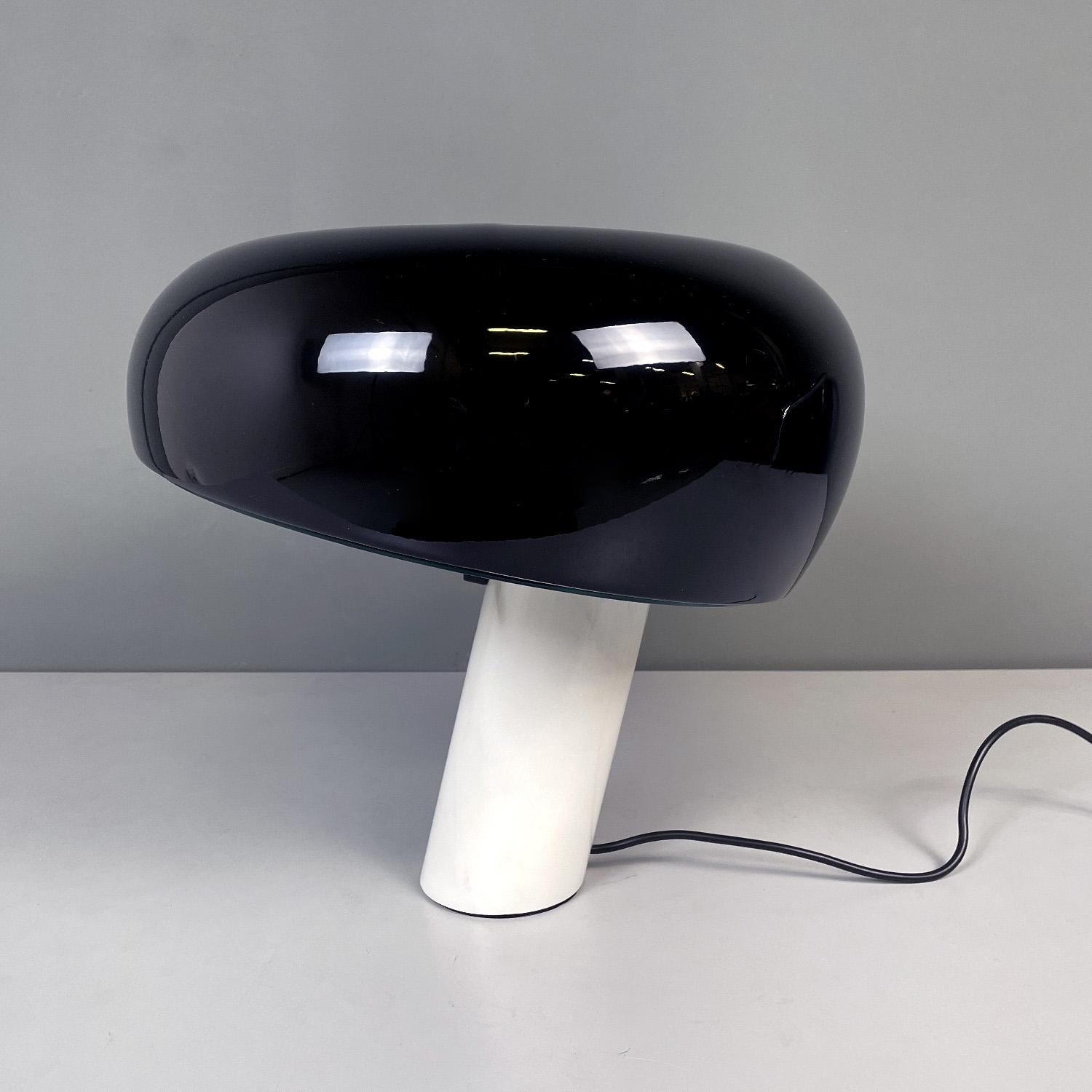 Lampe de table italienne Snoopy par Achille et Pier Giacomo Castiglioni pour Flos, 2022 en vente 1