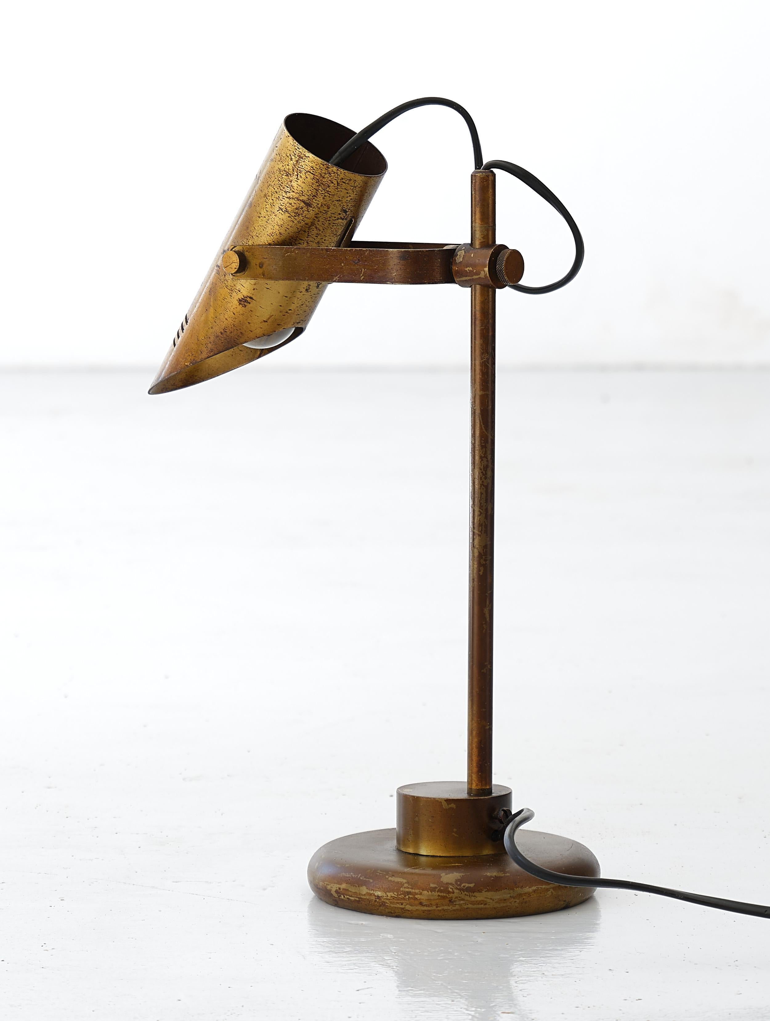 Mid-Century Modern Italian Table or Desk Lamp in Brass, 1950s