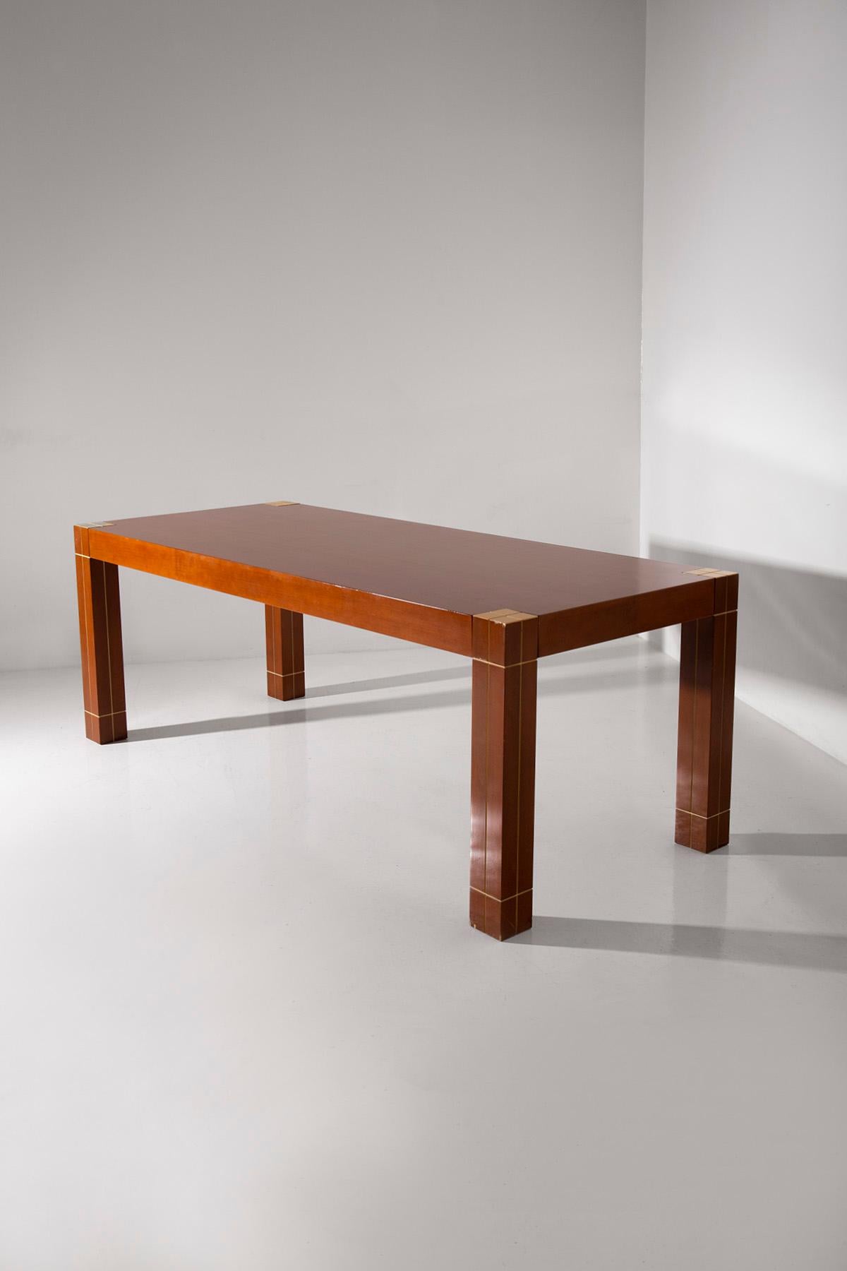 Modern Italian table with brass edges in the Renato Polidori style For Sale