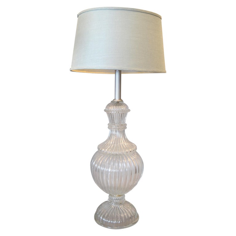 Italian Tall Clear Hand Blown Ribbed Murano Glass and Aluminum Neck Table Lamp For Sale