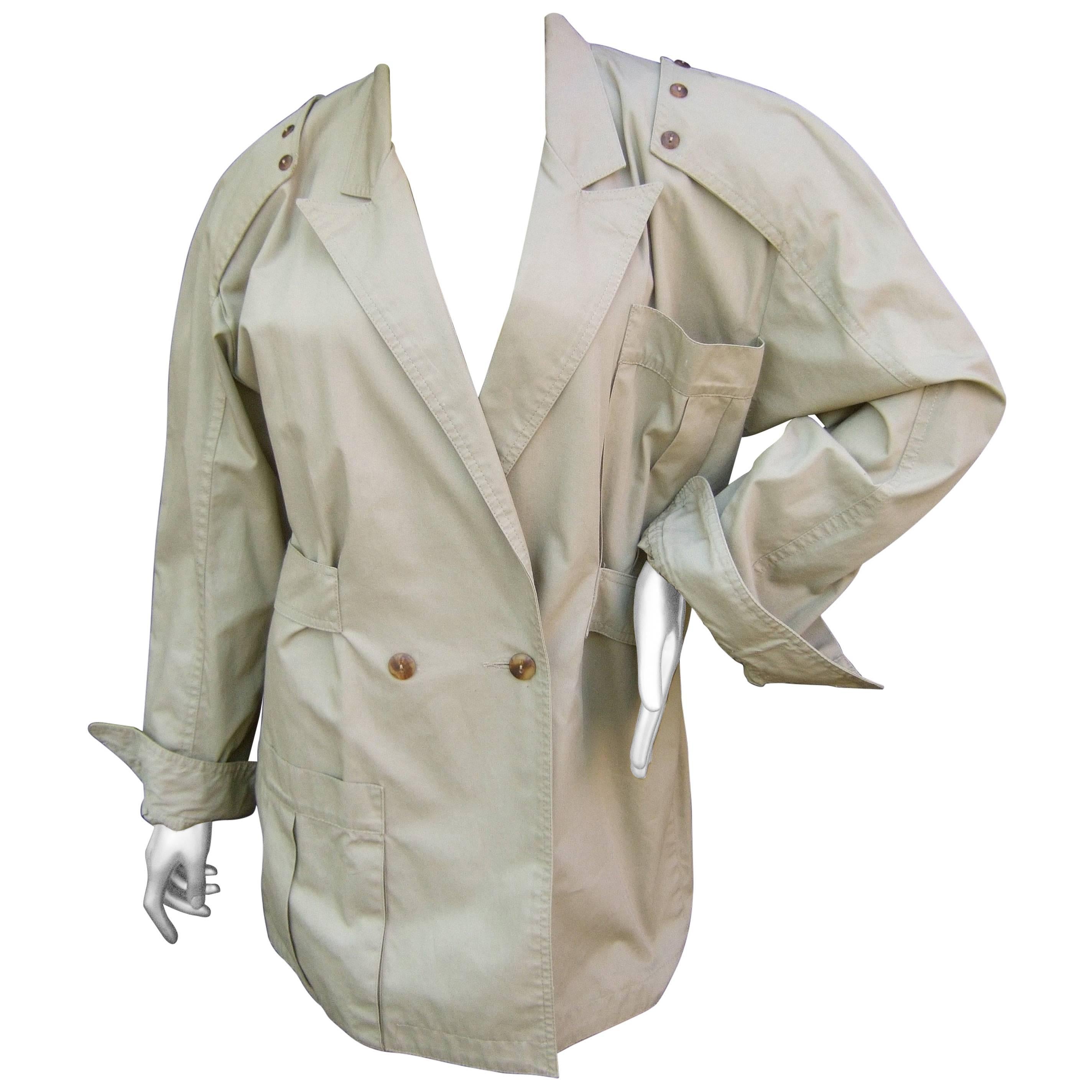 Giacca sportiva italiana in cotone tan kaki disegnata da La Squadra circa anni '70