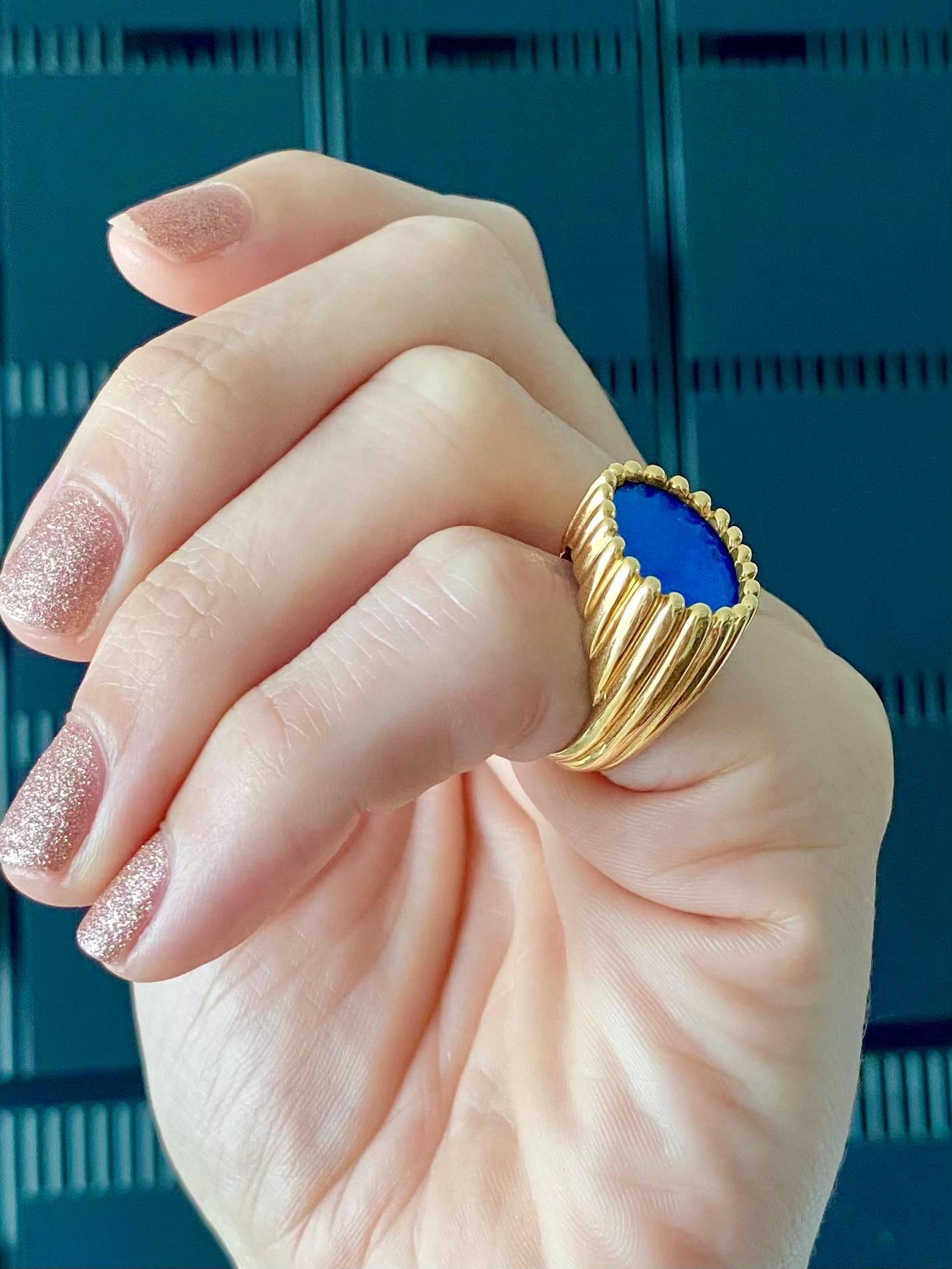 Italian Tartelette Signet Fluted Ring 18Kt Gold 7.74 Cts in Blue Lapis Lazuli 4