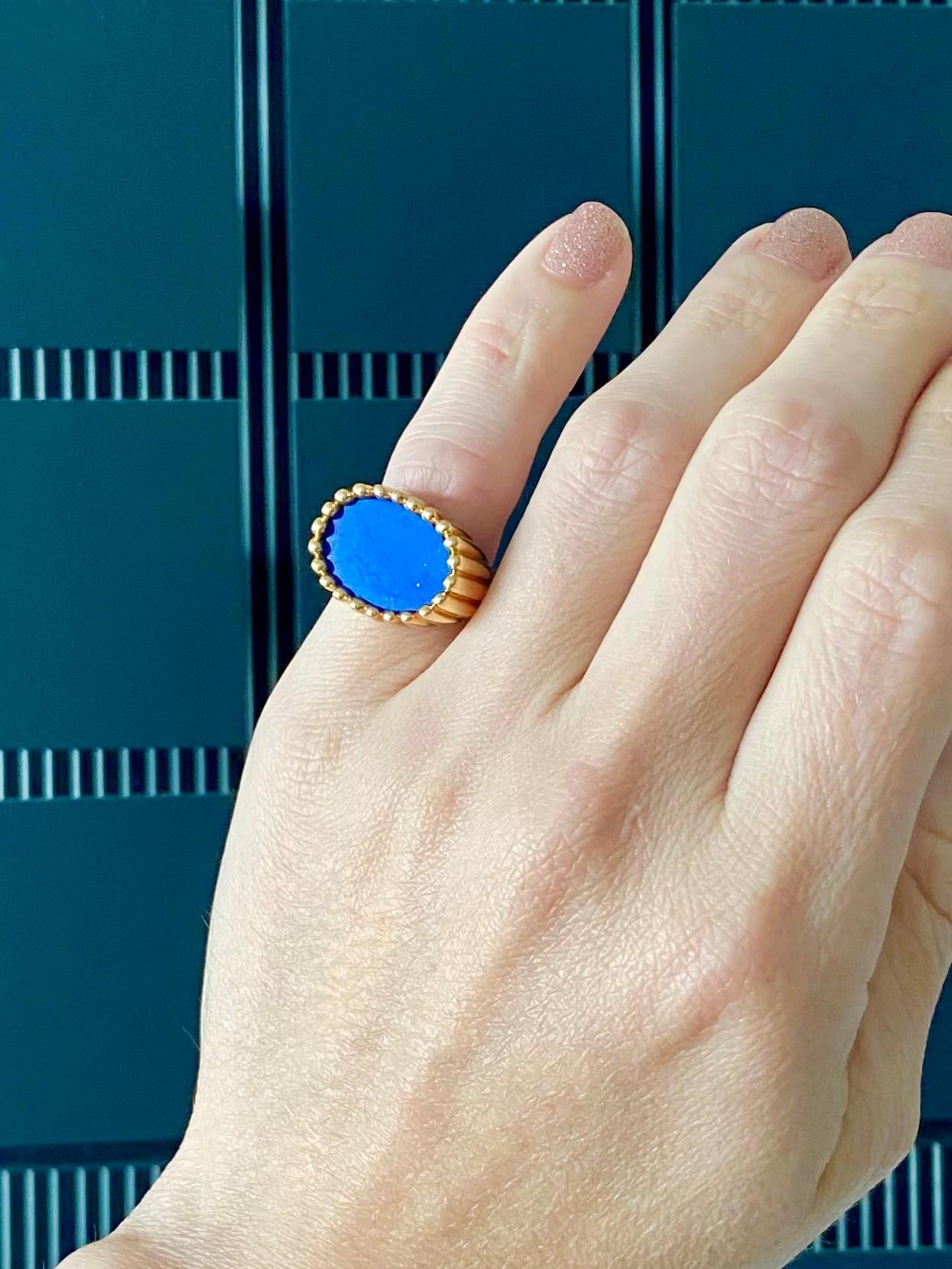 Italian Tartelette Signet Fluted Ring 18Kt Gold 7.74 Cts in Blue Lapis Lazuli 3