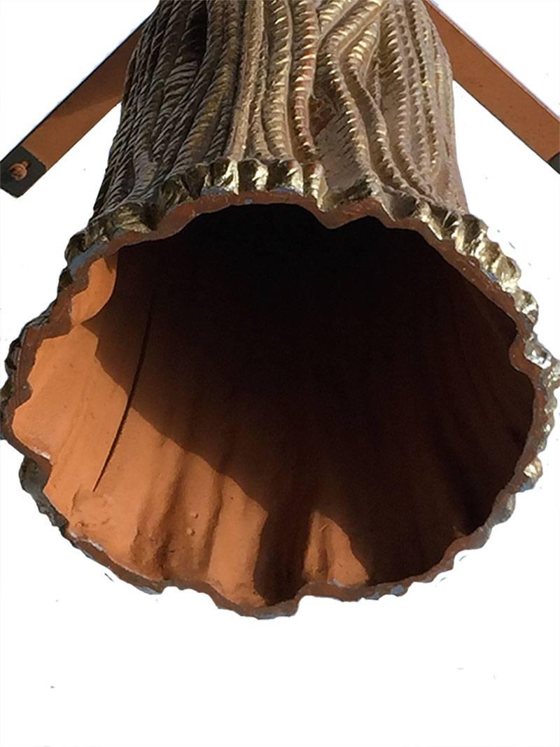 Italian metal gold tassel table by Palladio, Italy
This table is from mid-20th century
Smoked glass on four arms holding the plate
 
The size is 46 high and 50 cm dept.
 
 