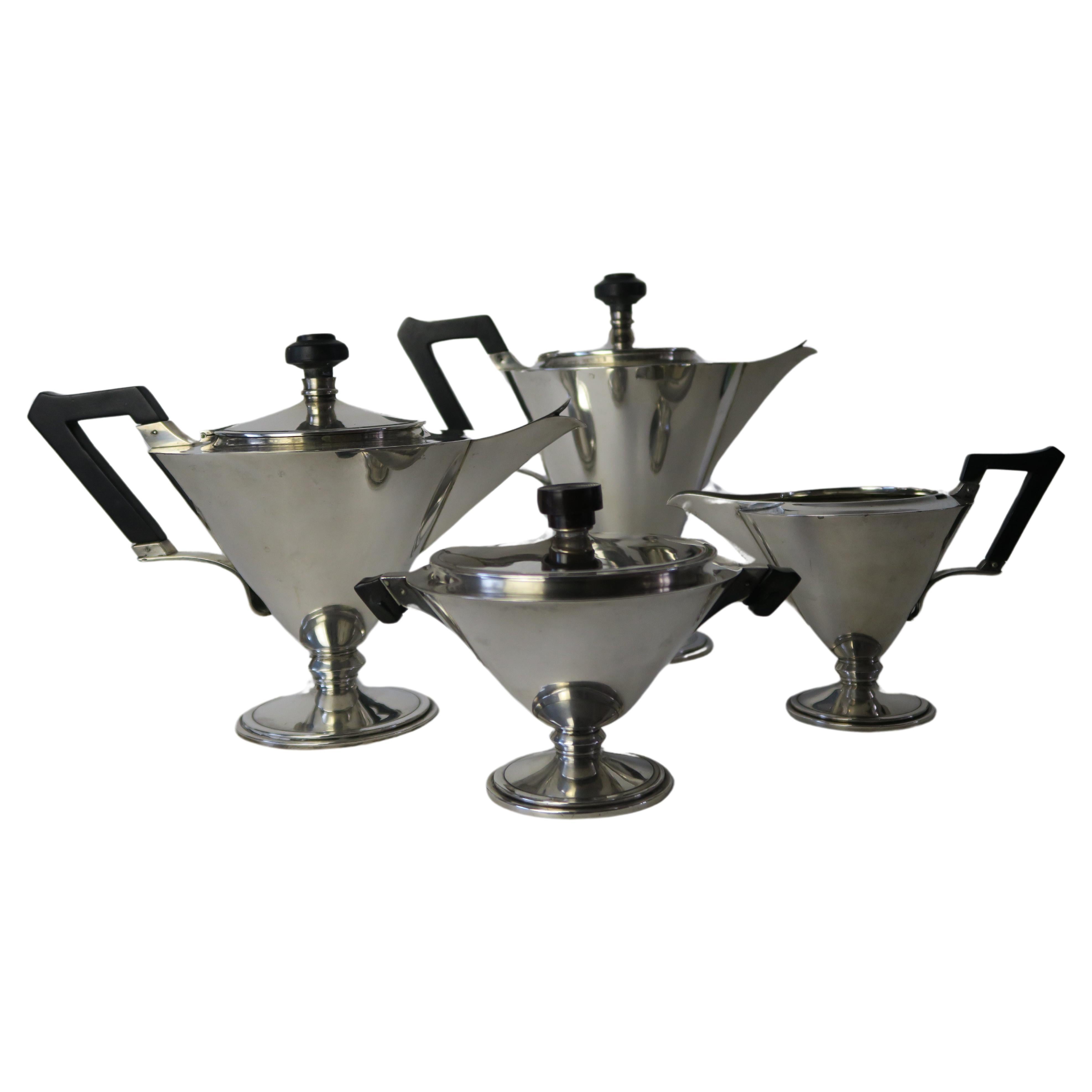 Italian Tea and Coffee Set 4 Pieces Sterling silver For Sale