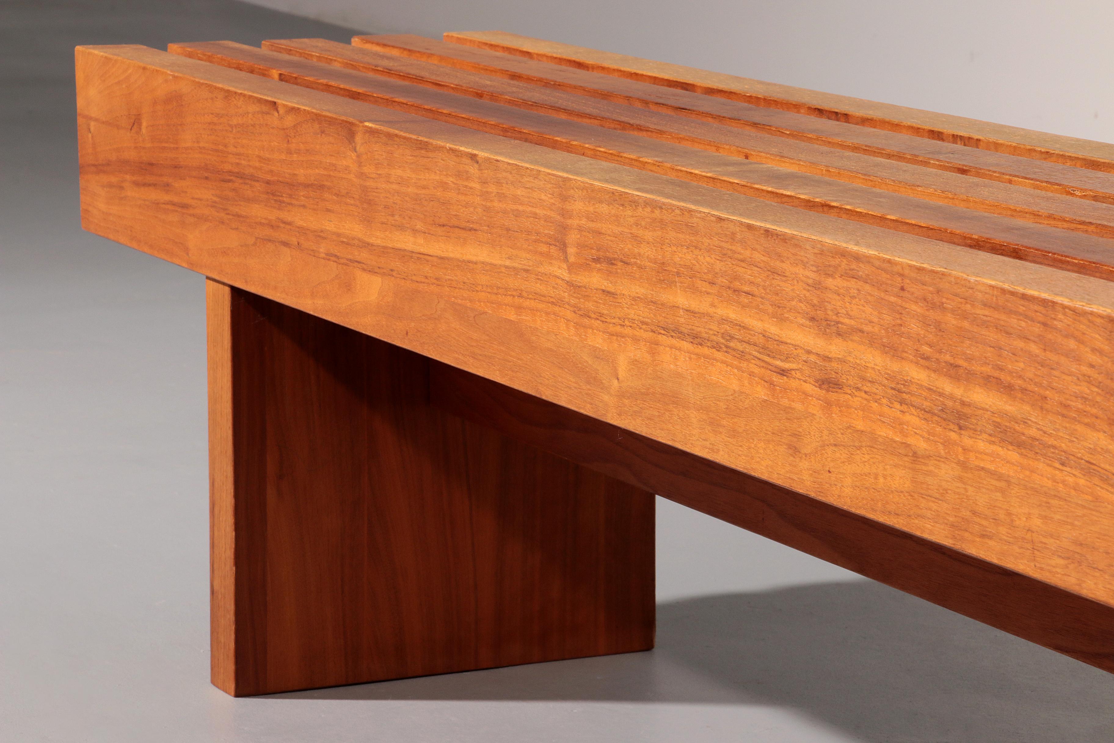 Italian Teak Bench from the 1970s – 180 cm Mid-Century Elegance Teca en venta