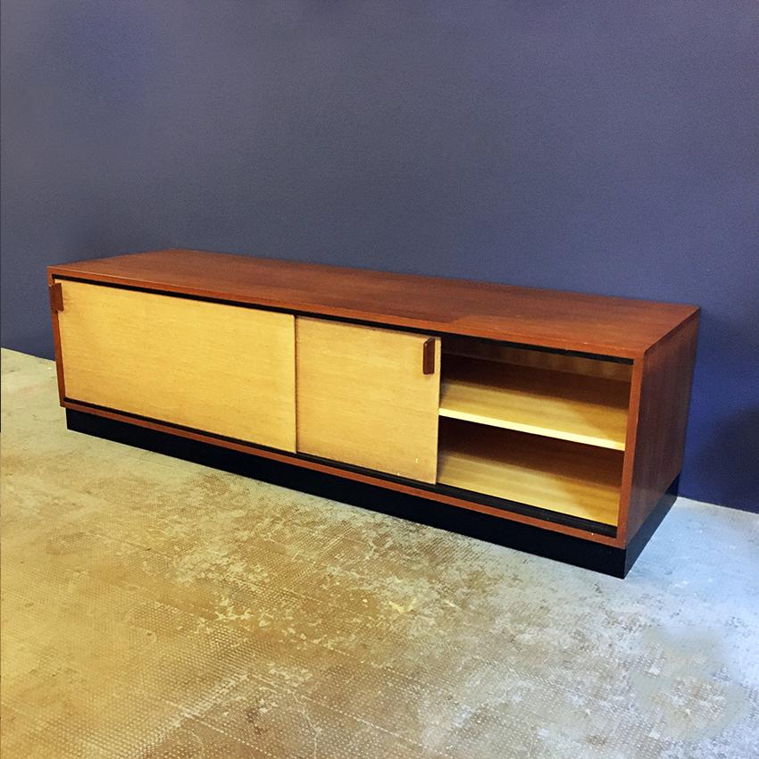Italian Teak Sideboard with Wall Cabinets, 1960s In Good Condition In MIlano, IT