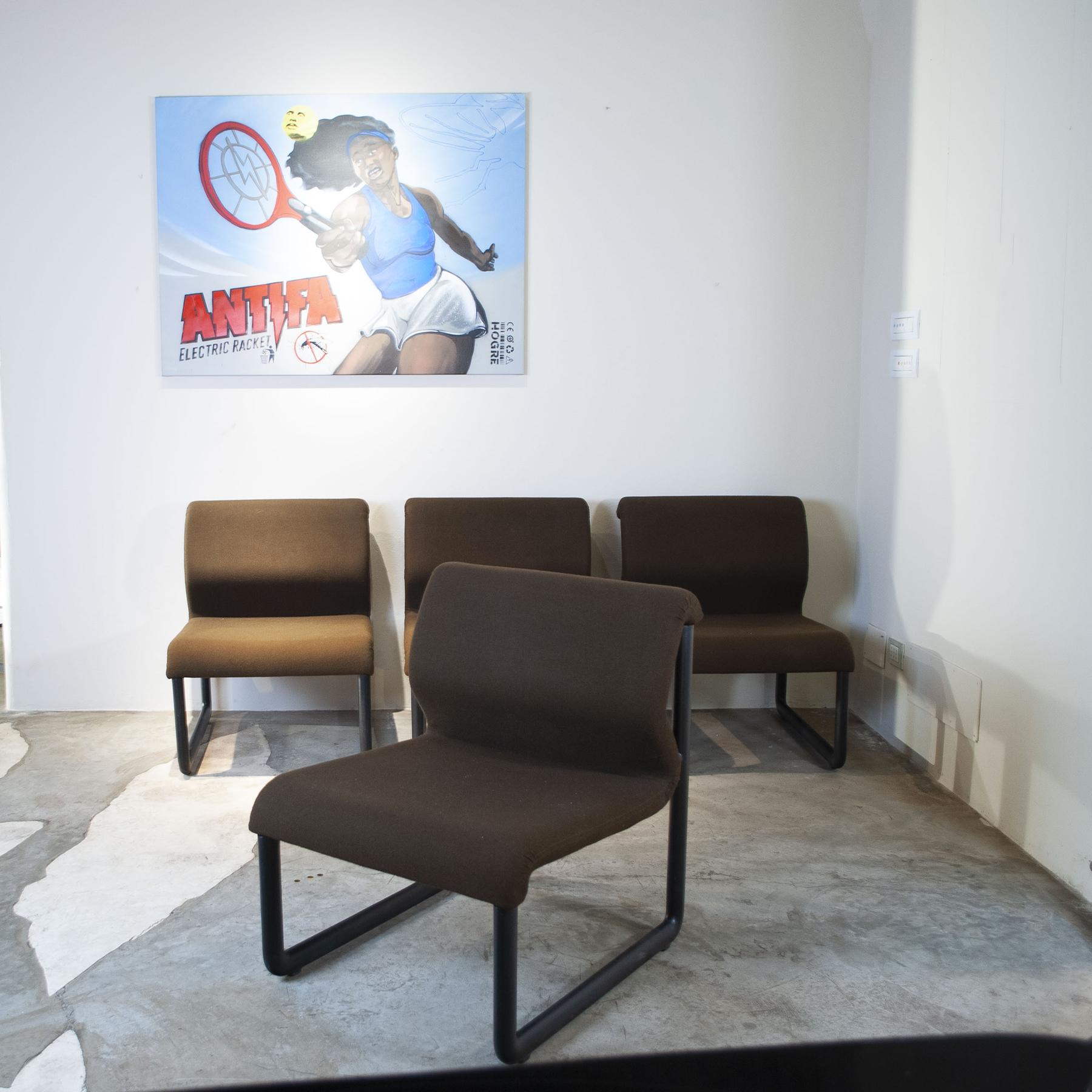 Mid-Century Modern Italian tecno set of four armchairs form 80s For Sale