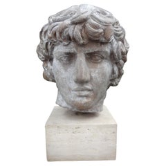 Buste italien en terre cuite d'un romain classique