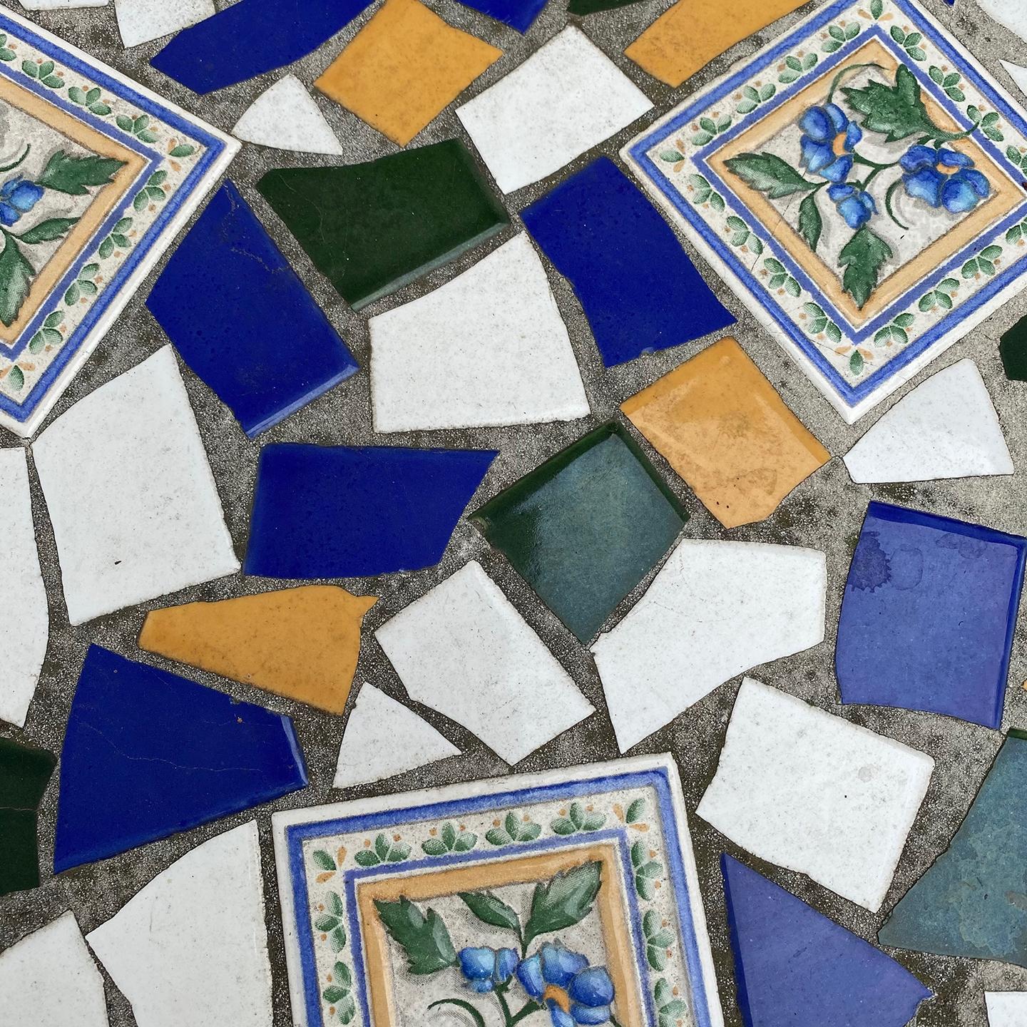 Italian Terrazzo Tile Cafe Table and Chairs, Set A For Sale 11