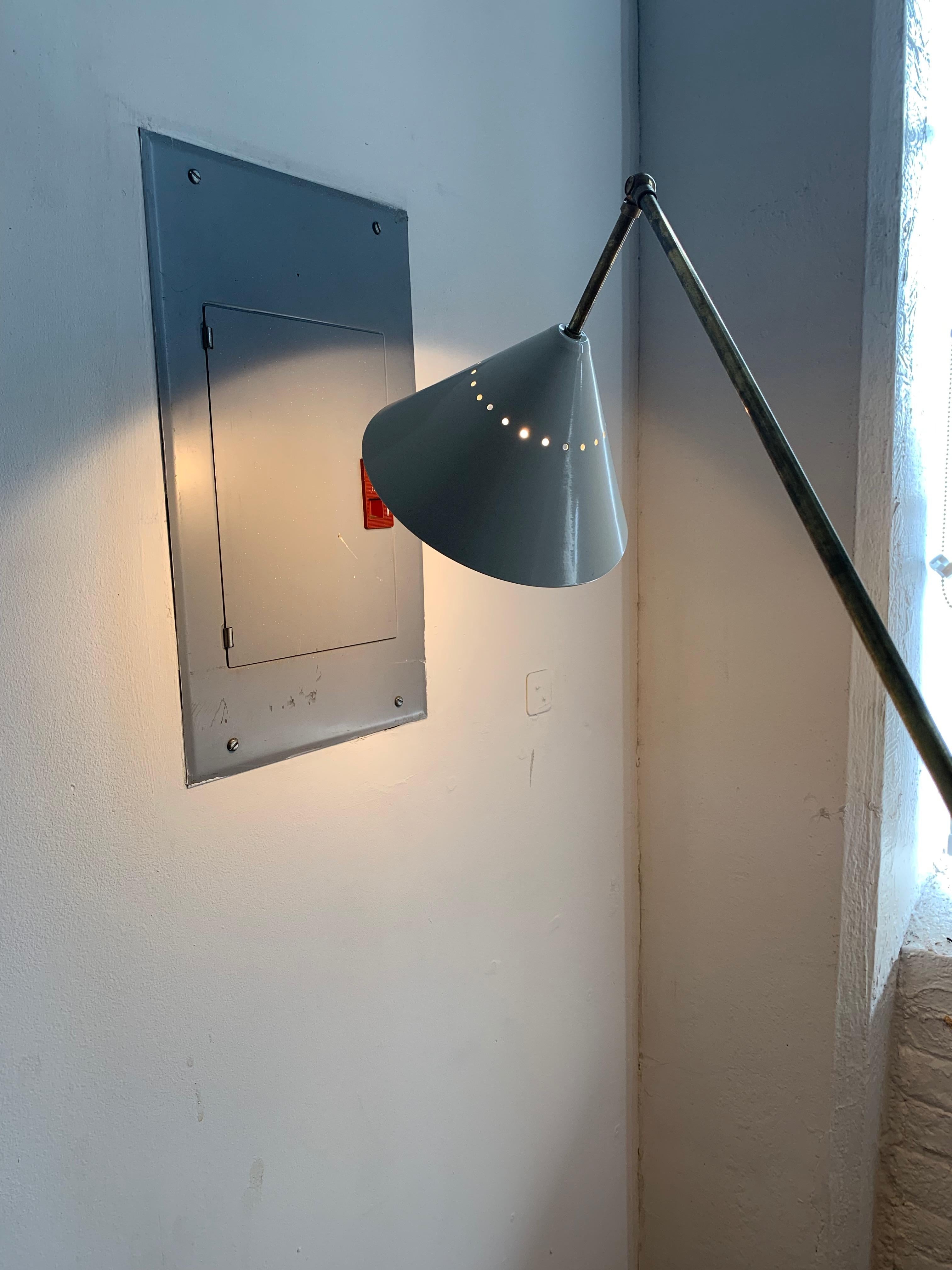 Italian Three-Arm Floor Lamp, 'Triennale' Arredoluce Style 10