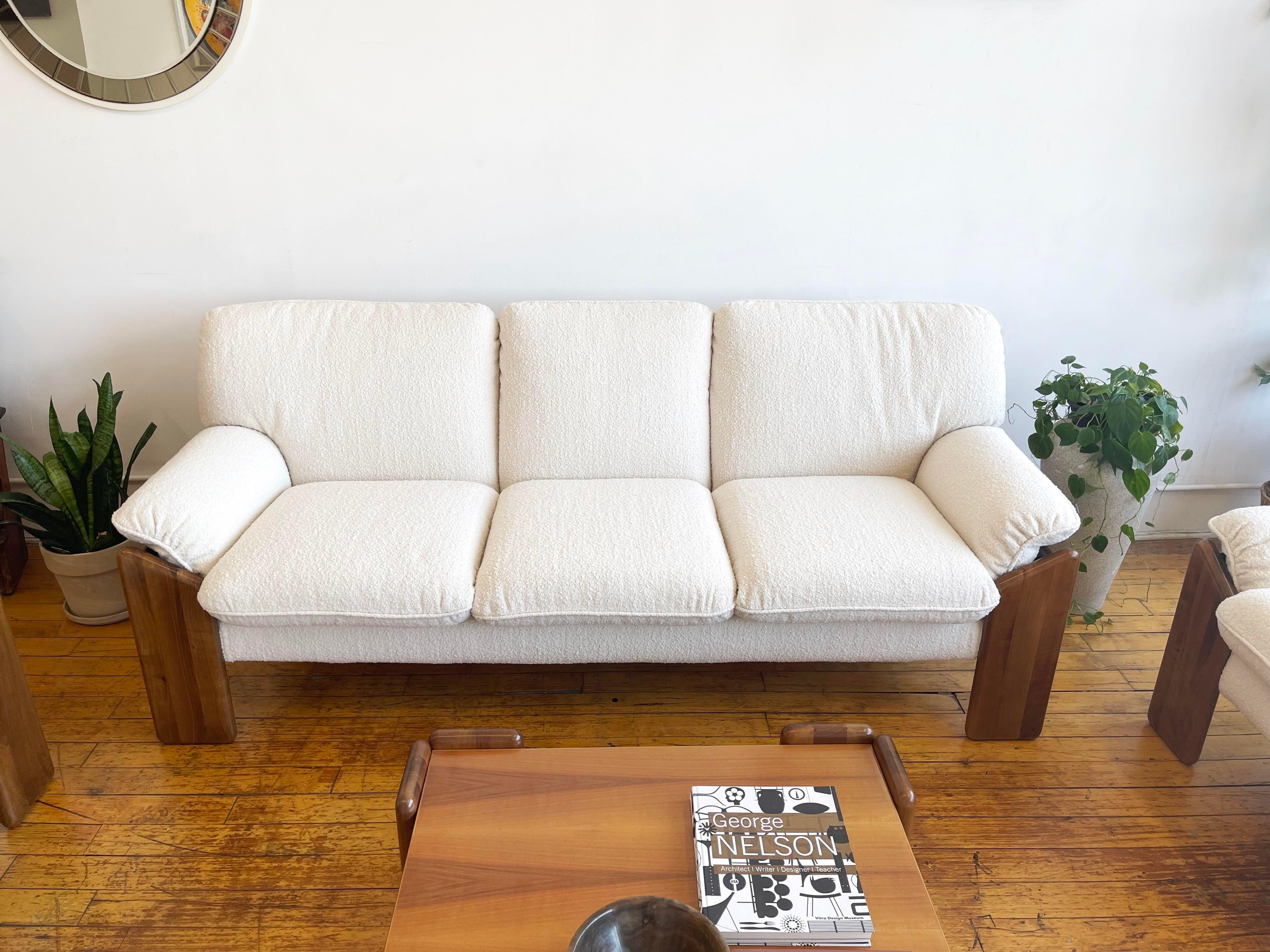 Italian Mid Century sofa newly restored model  'Sapporo', a large three cushions sofa, designed by the renowned Mario Marenco for Mobil Girgi in the 1970s. Immerse yourself in timeless elegance with this meticulously restored sofa newly upholstered