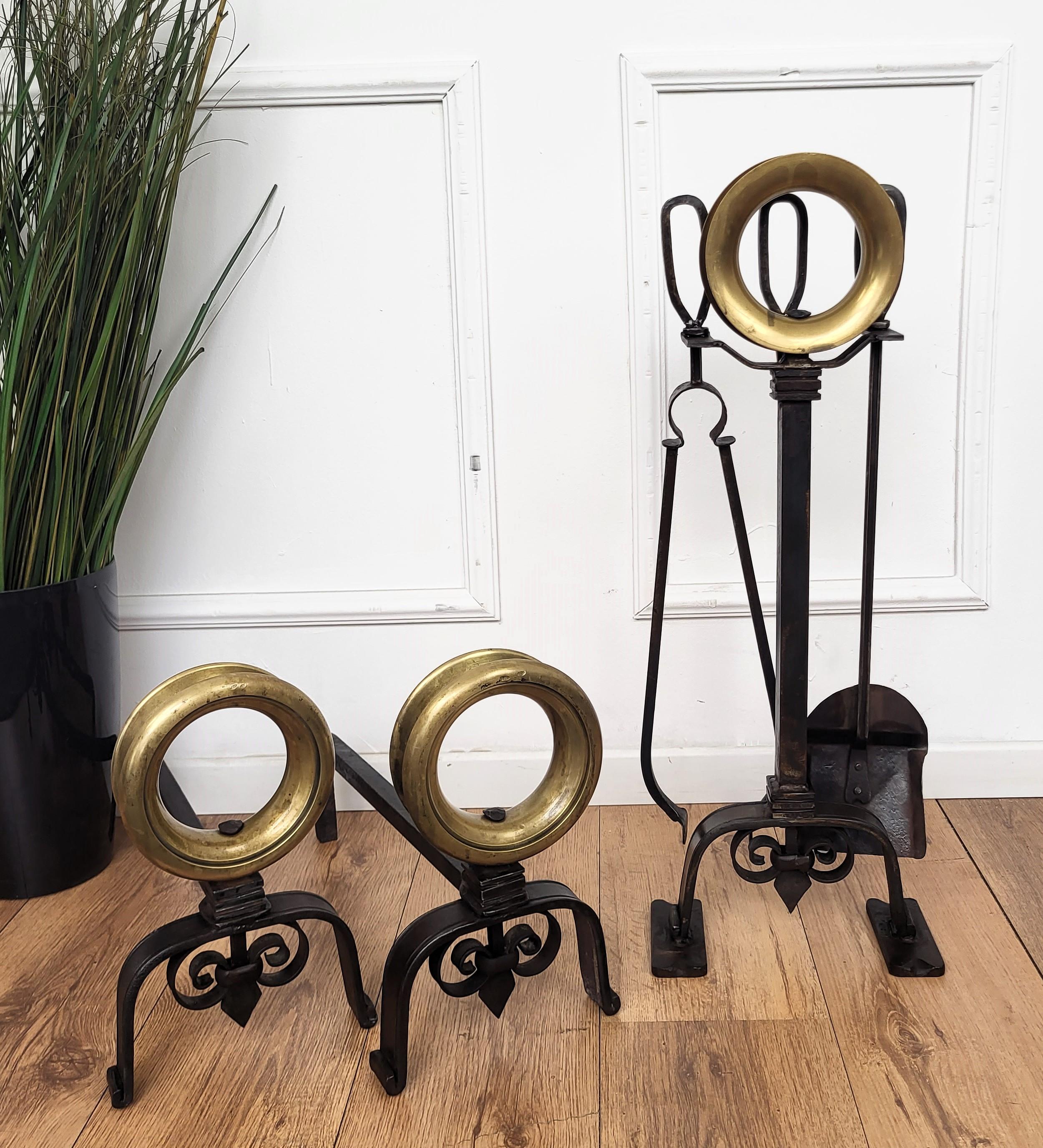 Italian Three-Piece Brass Vintage Fireplace Fire Tool Set with Stand For Sale 2