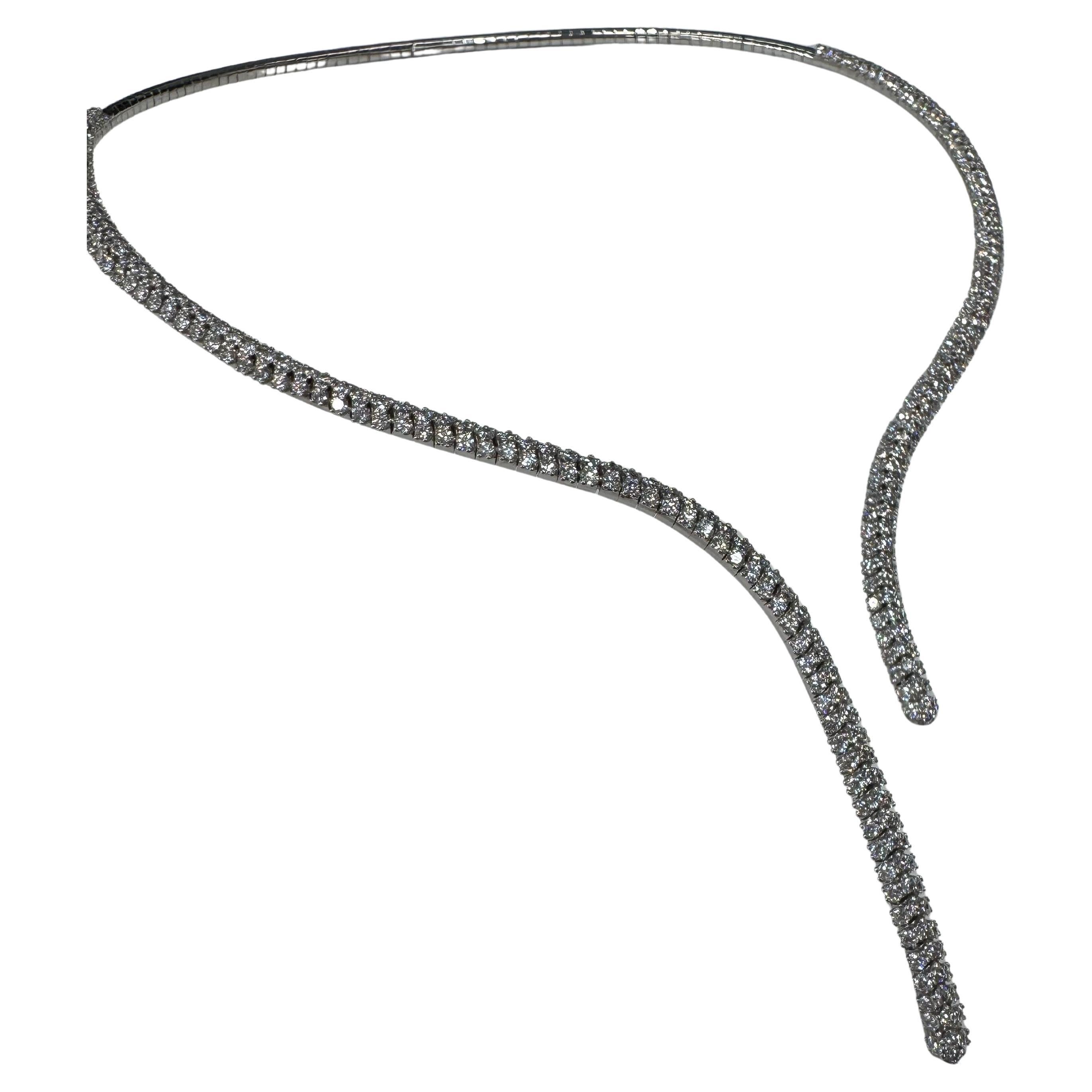 Italian Three Row Split Drop Necklace 9.68 Carats F-G VS2 18 Karat White Gold For Sale 4