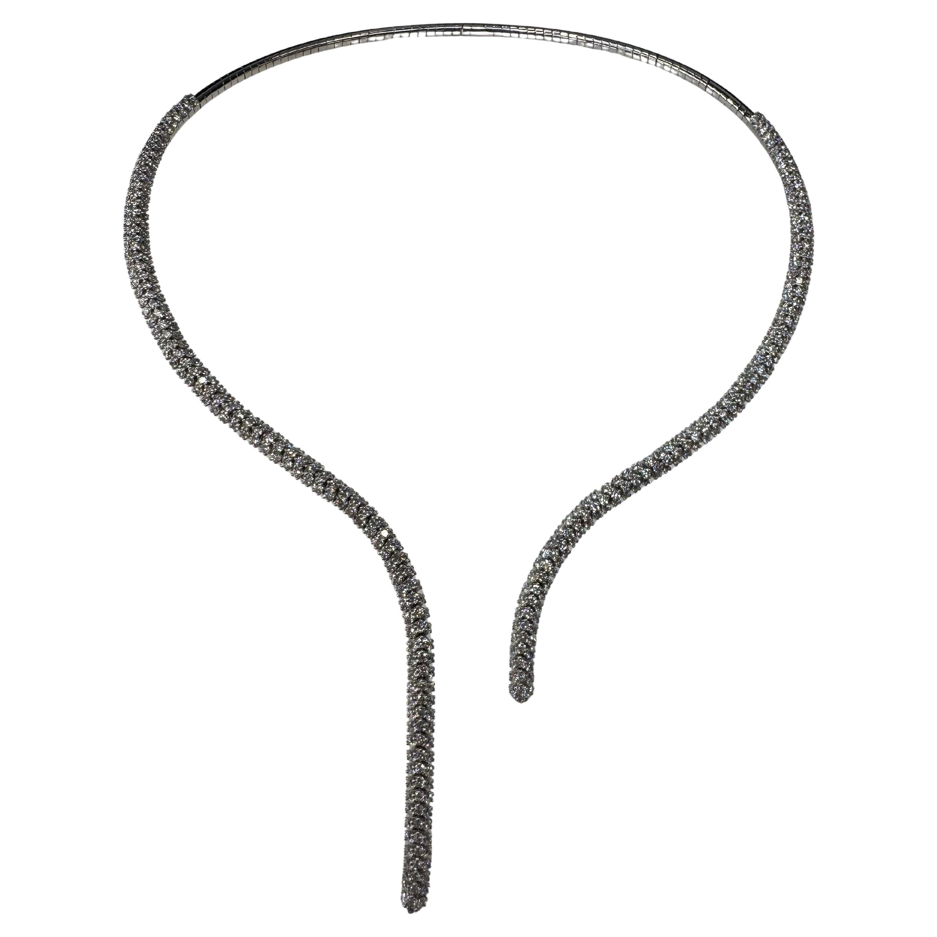 Italian Three Row Split Drop Necklace 9.68 Carats F-G VS2 18 Karat White Gold In New Condition For Sale In New York, NY