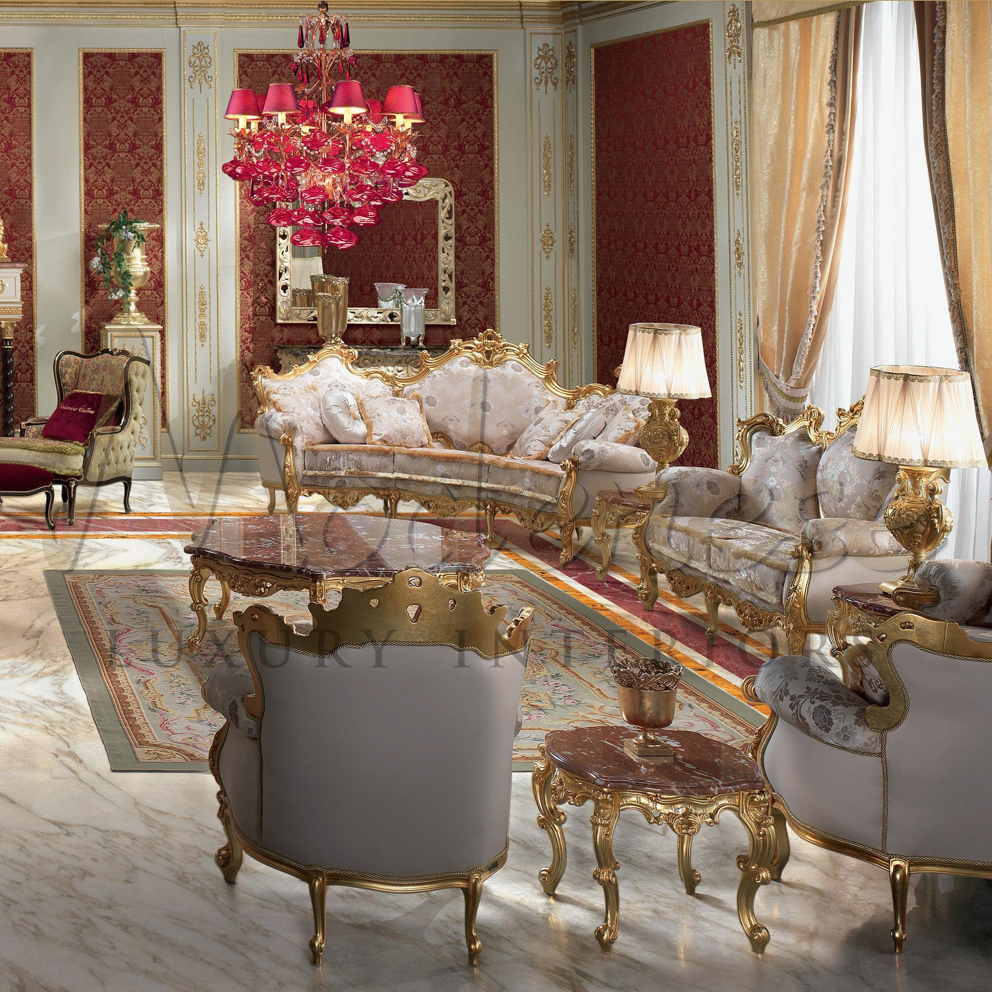 Appliqué Sofa Deluxe italien à trois places en bois massif de qualité supérieure avec décor en feuilles d'or en vente