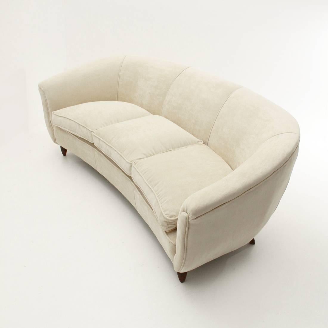 Mid-20th Century Italian Three-Seat White Velvet Sofa, 1950s