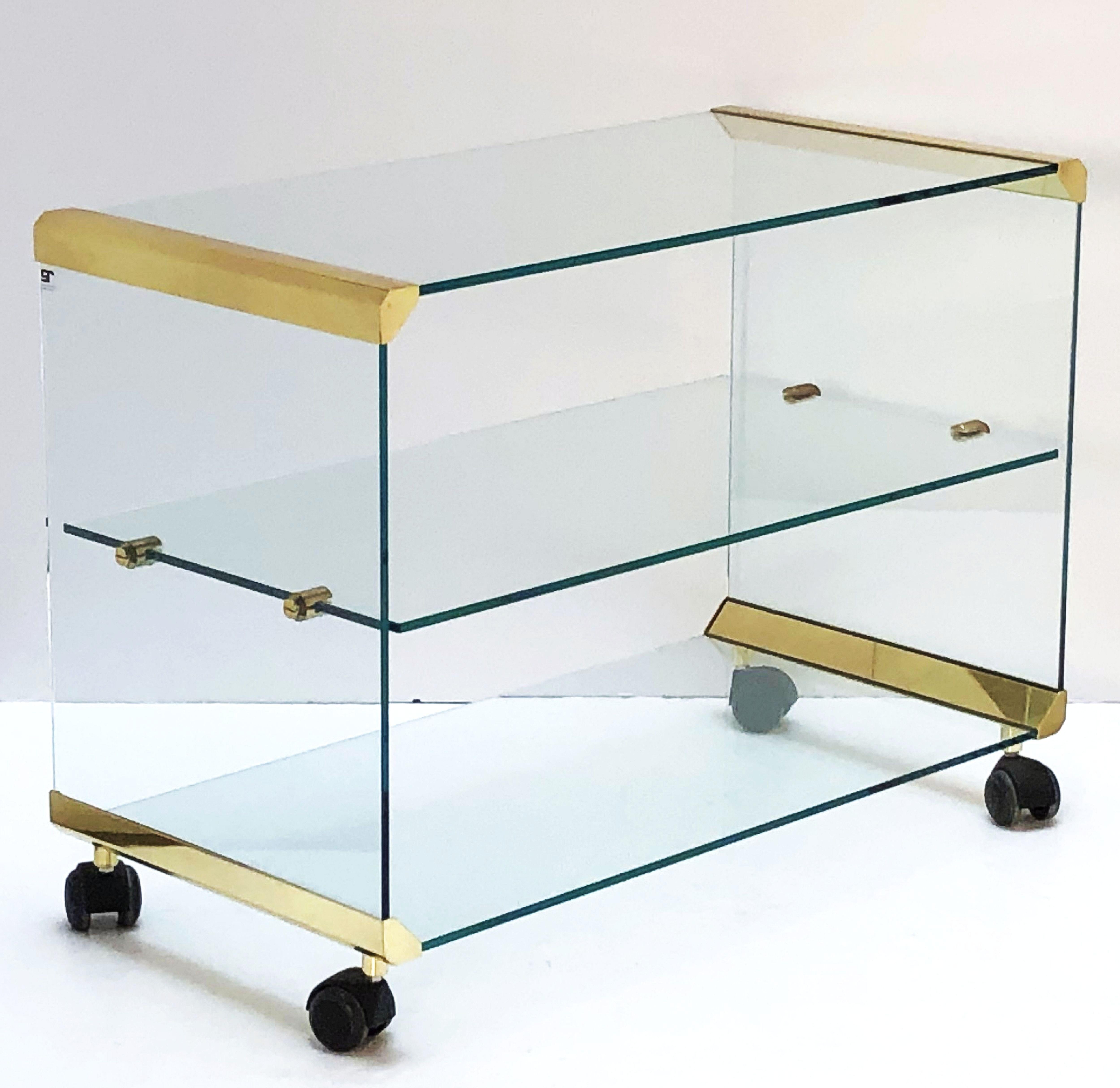 Italian Three-Tier Drinks Cart of Brass and Glass by Gallotti & Radice In Good Condition In Austin, TX