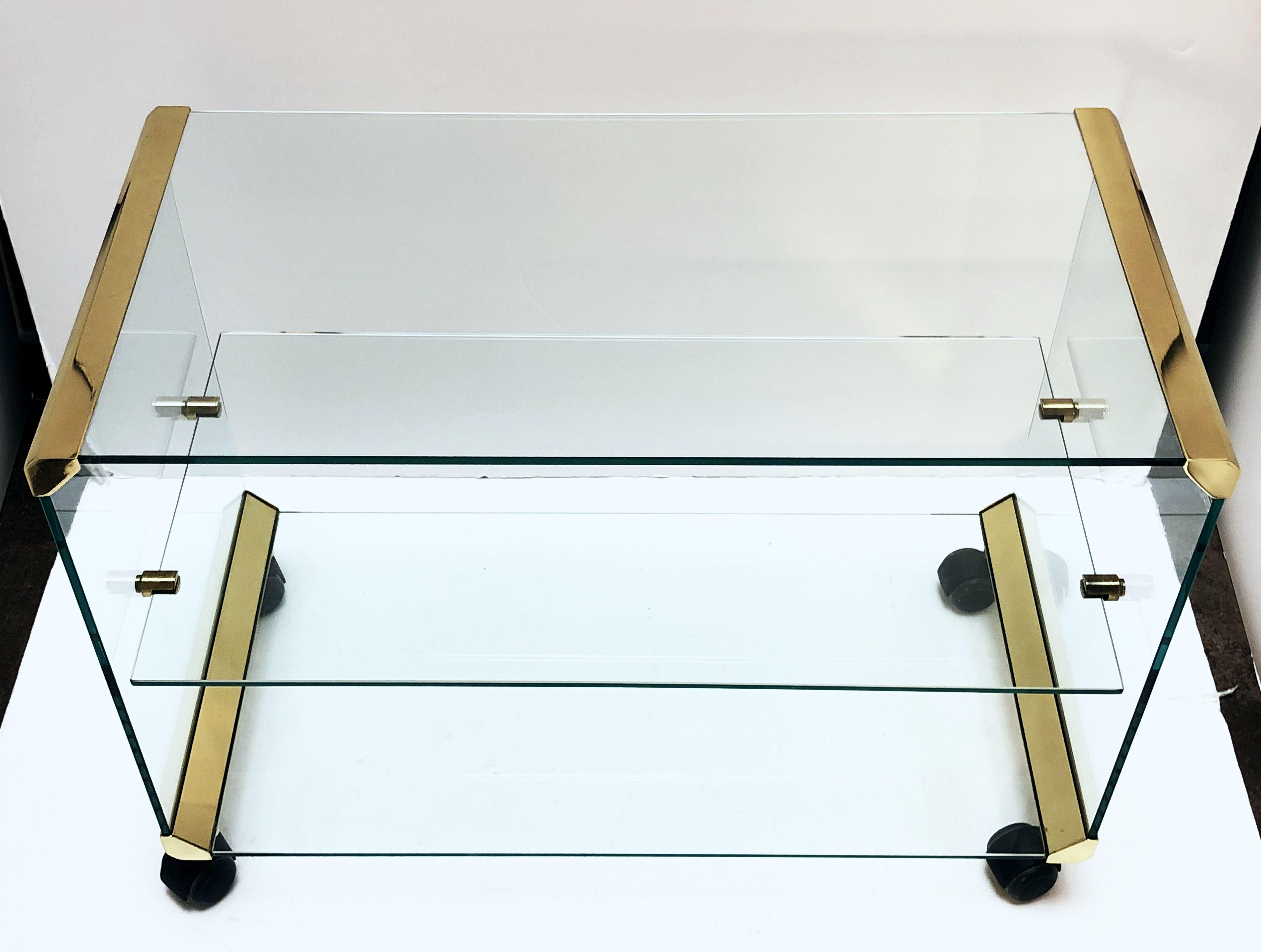 Italian Three-Tier Drinks Cart of Brass and Glass by Gallotti & Radice 3