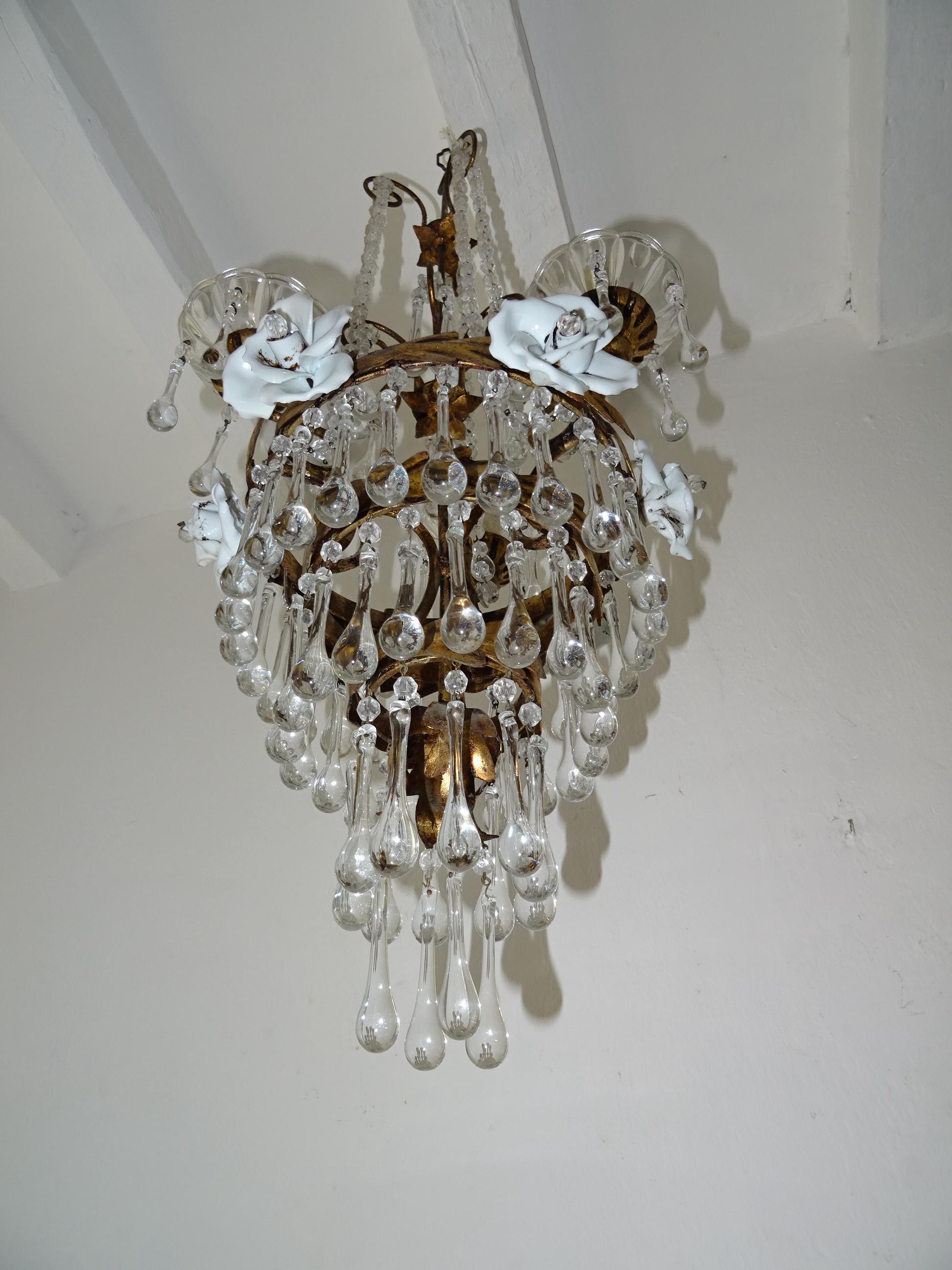Porcelain Italian Tiered Tole White Roses Murano Drops Chandelier, circa 1930 For Sale