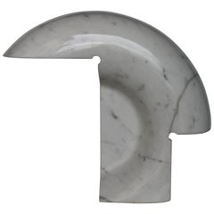 Lampe de table italienne du milieu du siècle Tobia Scarpa "Biagio" en marbre blanc:: Flos 1968
