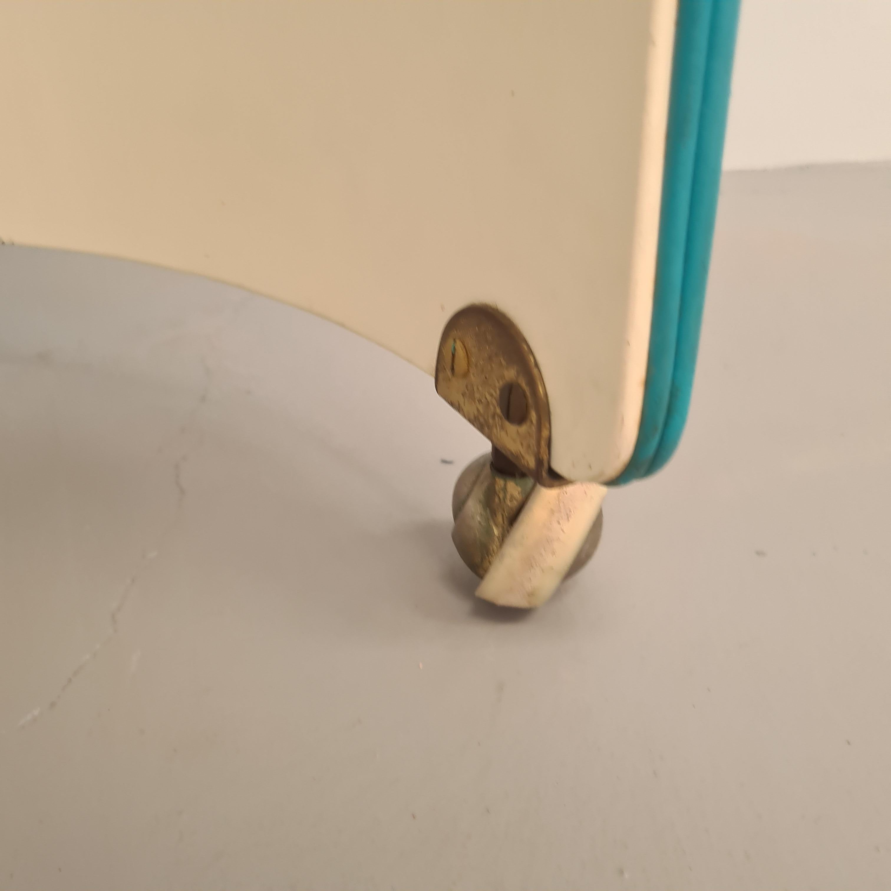 italian make-up dressing table with Dilly Dally armchair by L.Massoni for Poltrona Frau 5