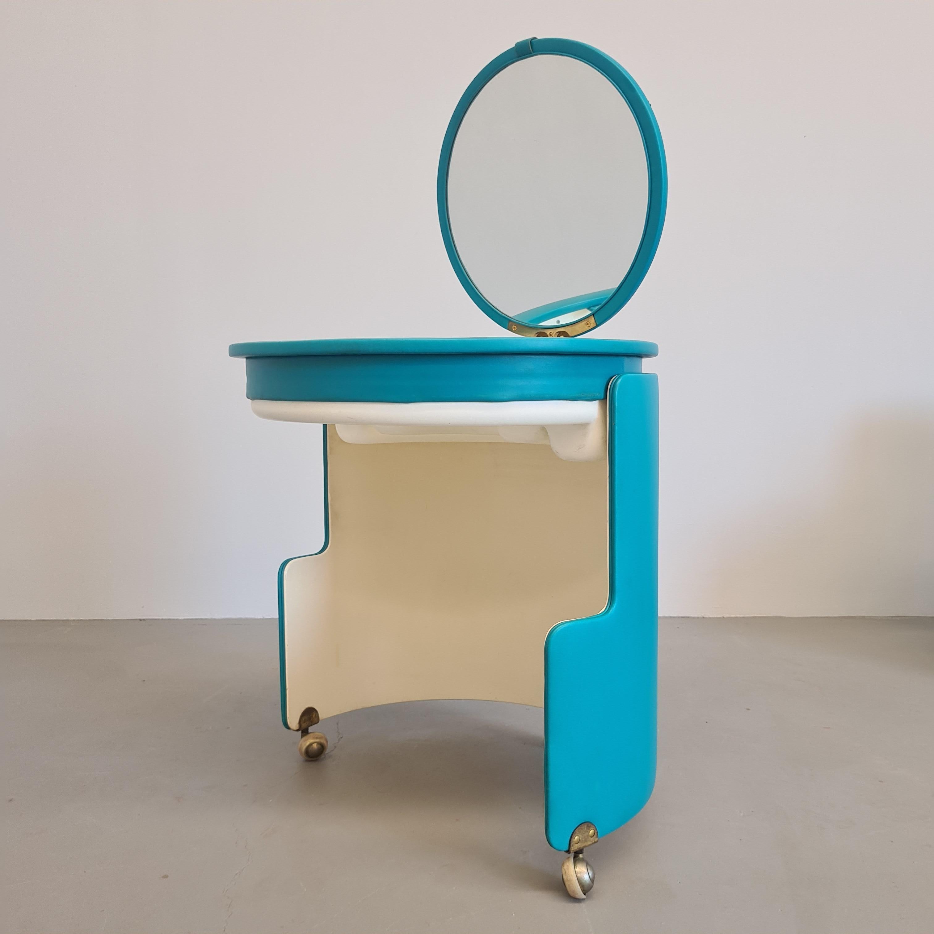Other italian make-up dressing table with Dilly Dally armchair by L.Massoni for Poltrona Frau
