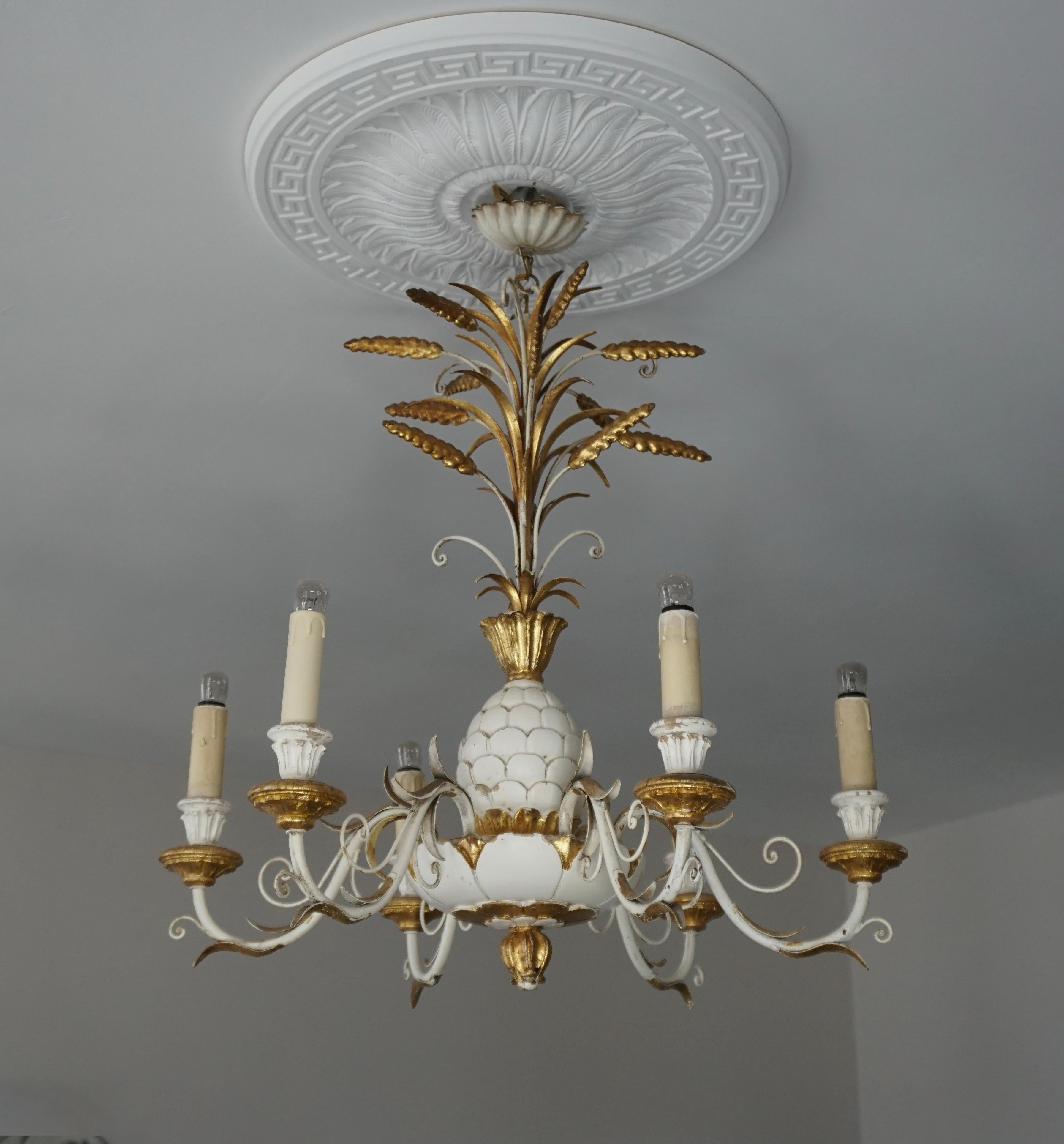 Carved Italian Tole and Brass Pineapple and Palm Leaf Chandelier For Sale