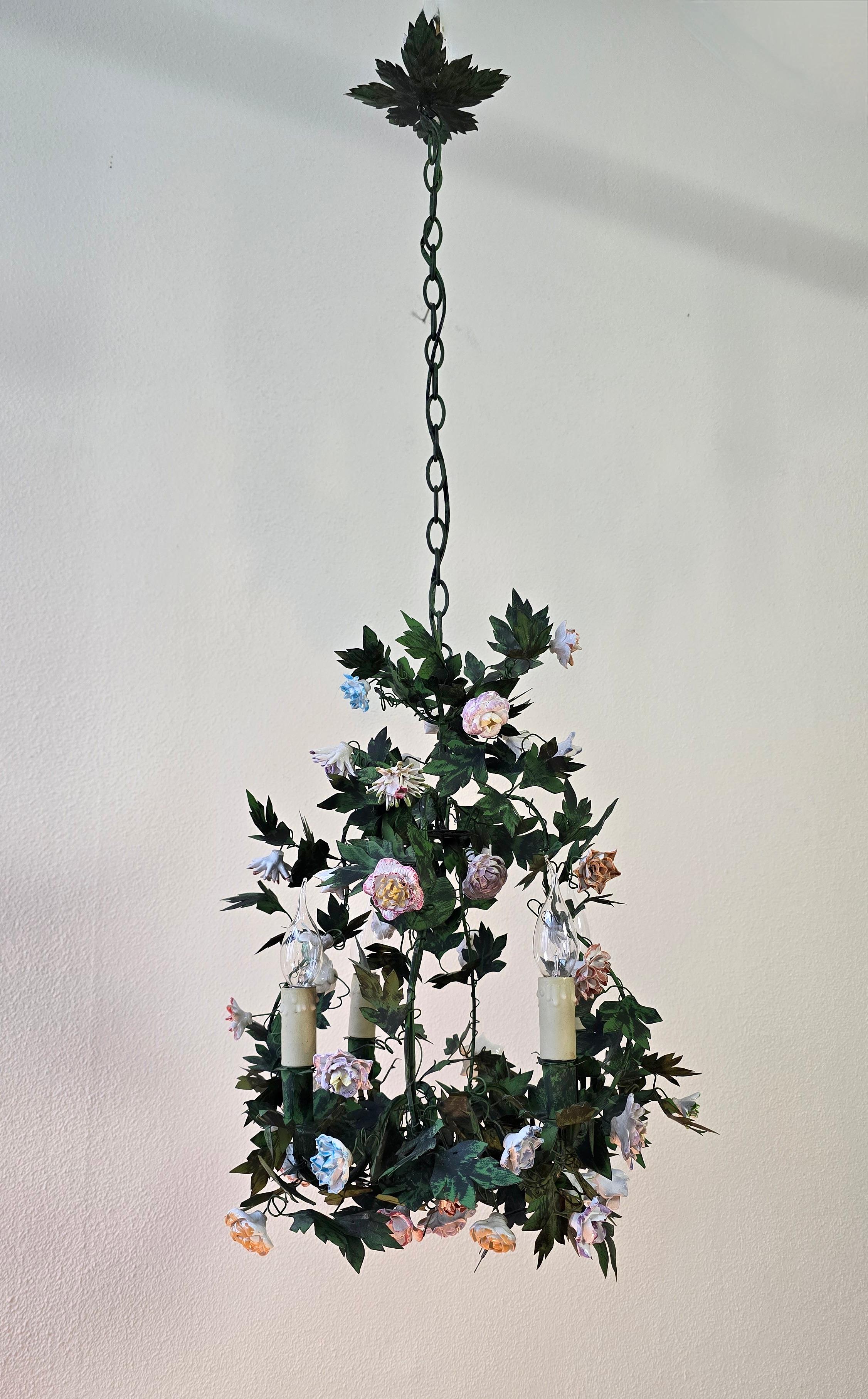 20th Century Italian Tole and Porcelain Flower Chandelier, Capodimonte Style For Sale