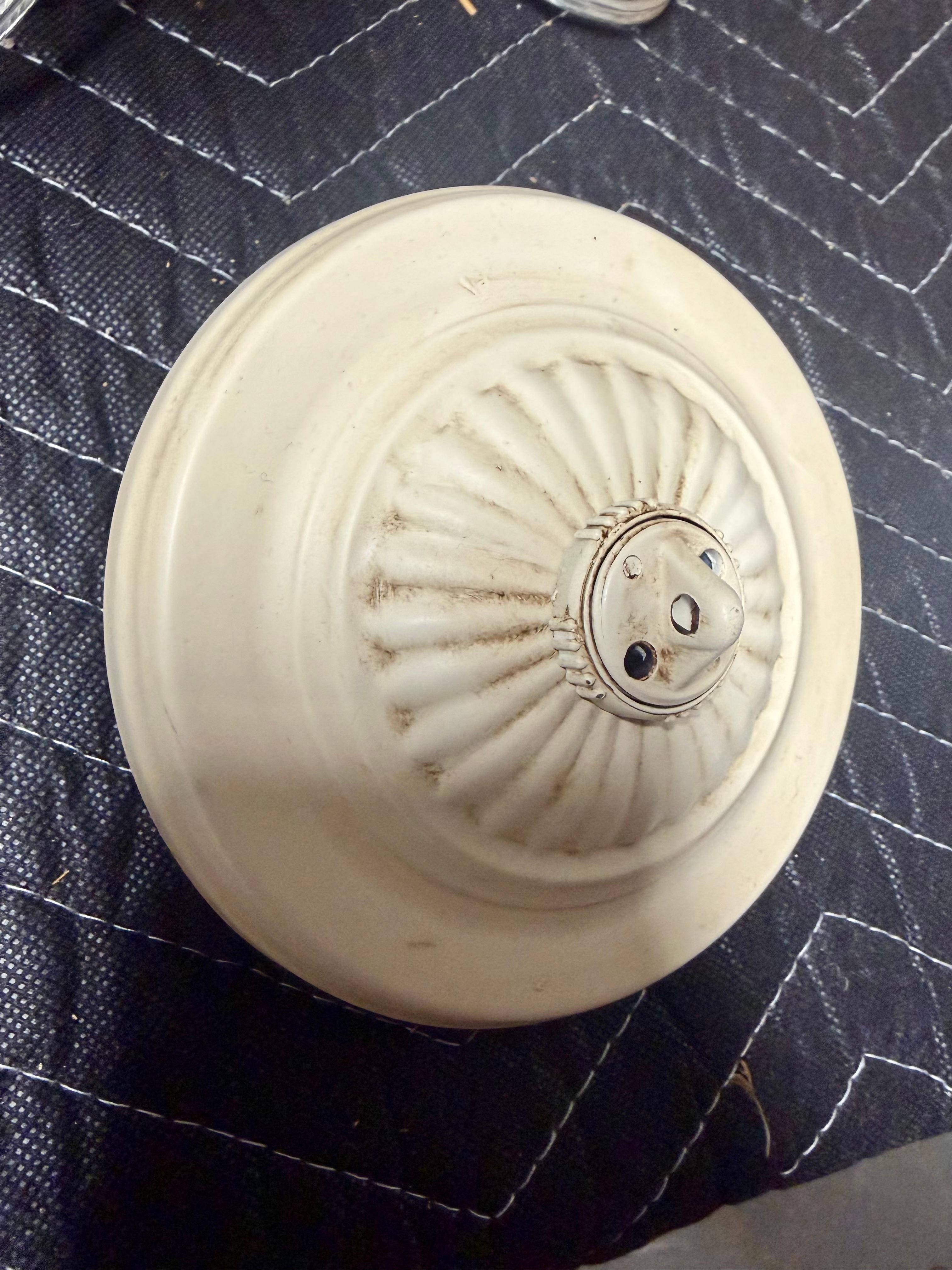 Lampadario italiano in talpa floreale con gigli in vendita 8