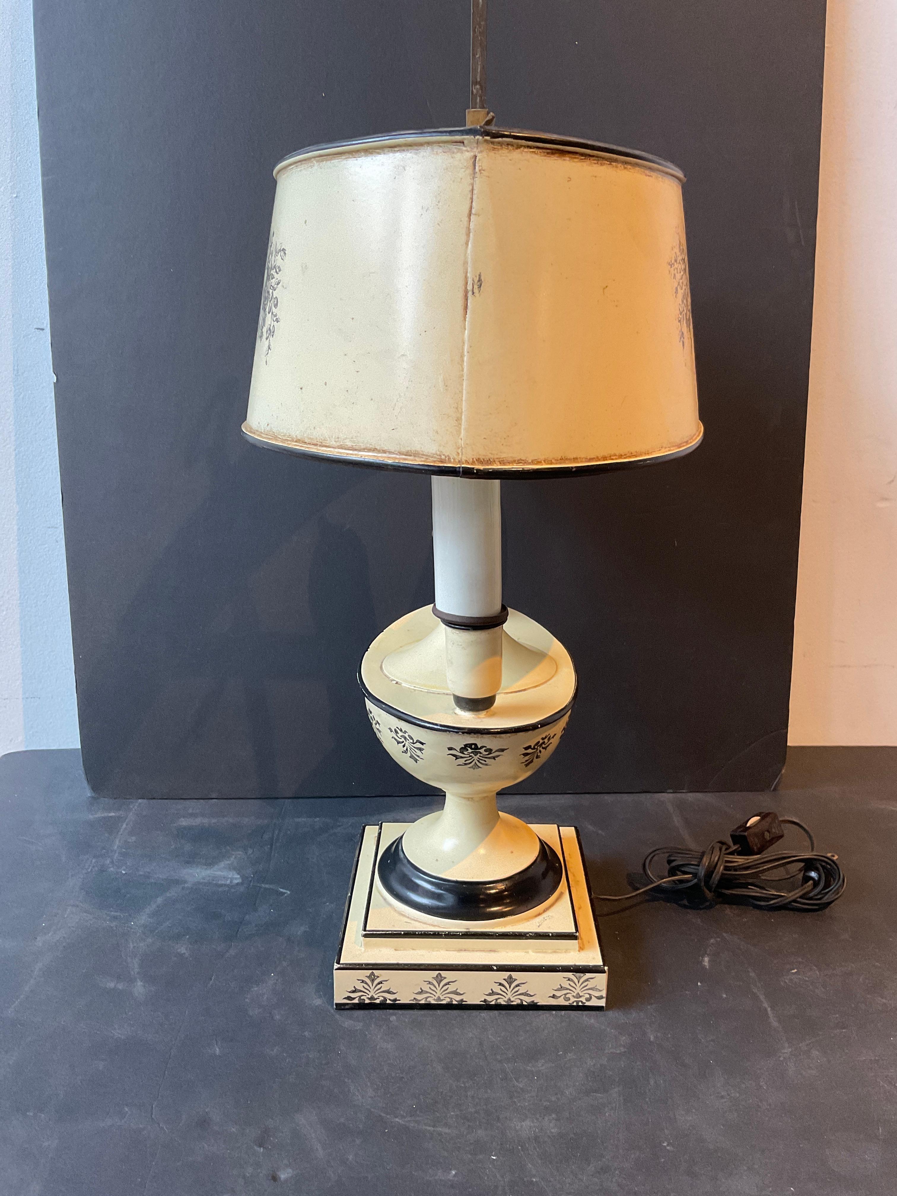 Metal Italian Tole lamp. For Sale