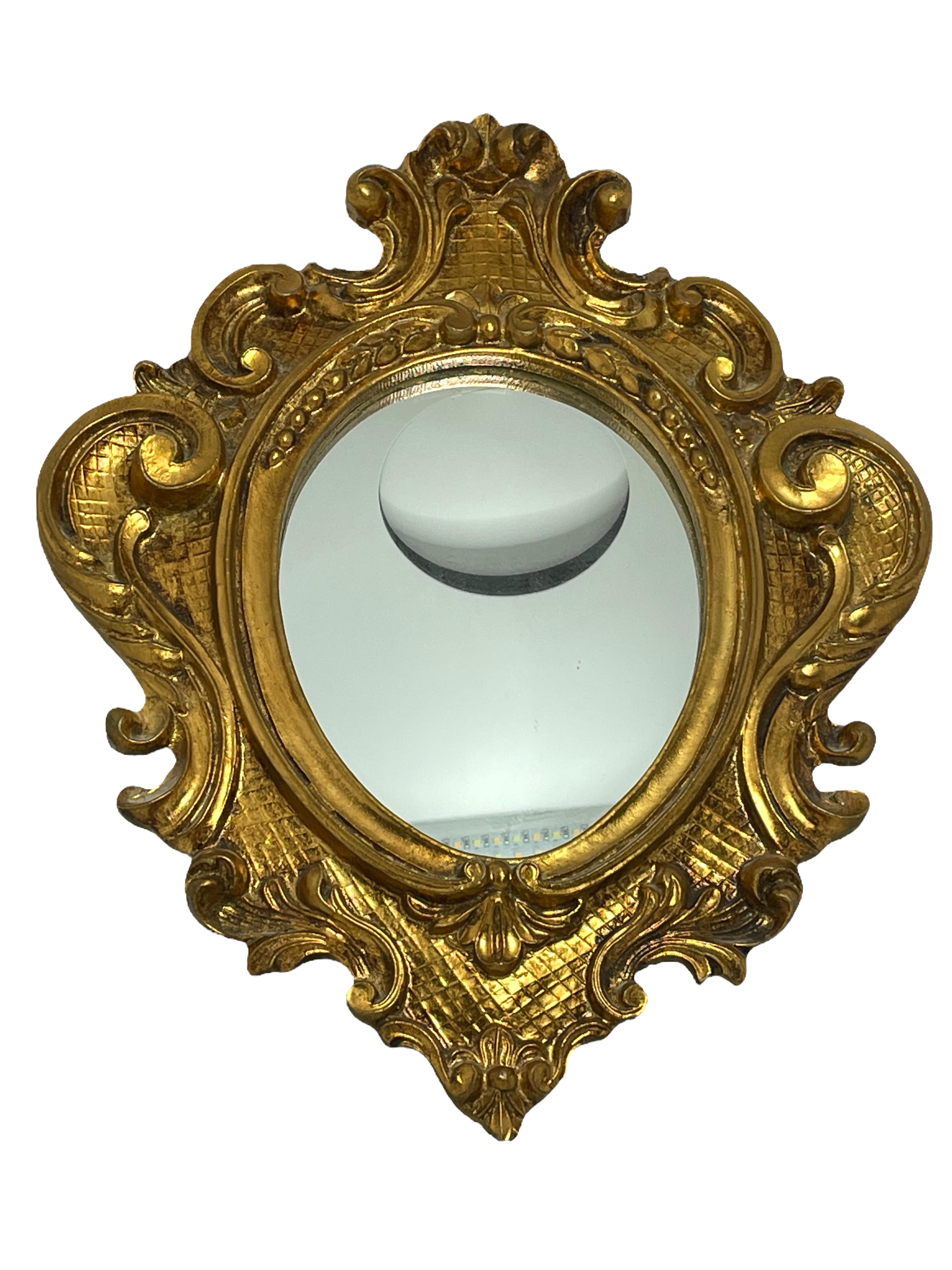 Italian Tole Toleware Chic Gilt Wood Mirror, circa 1950s 1