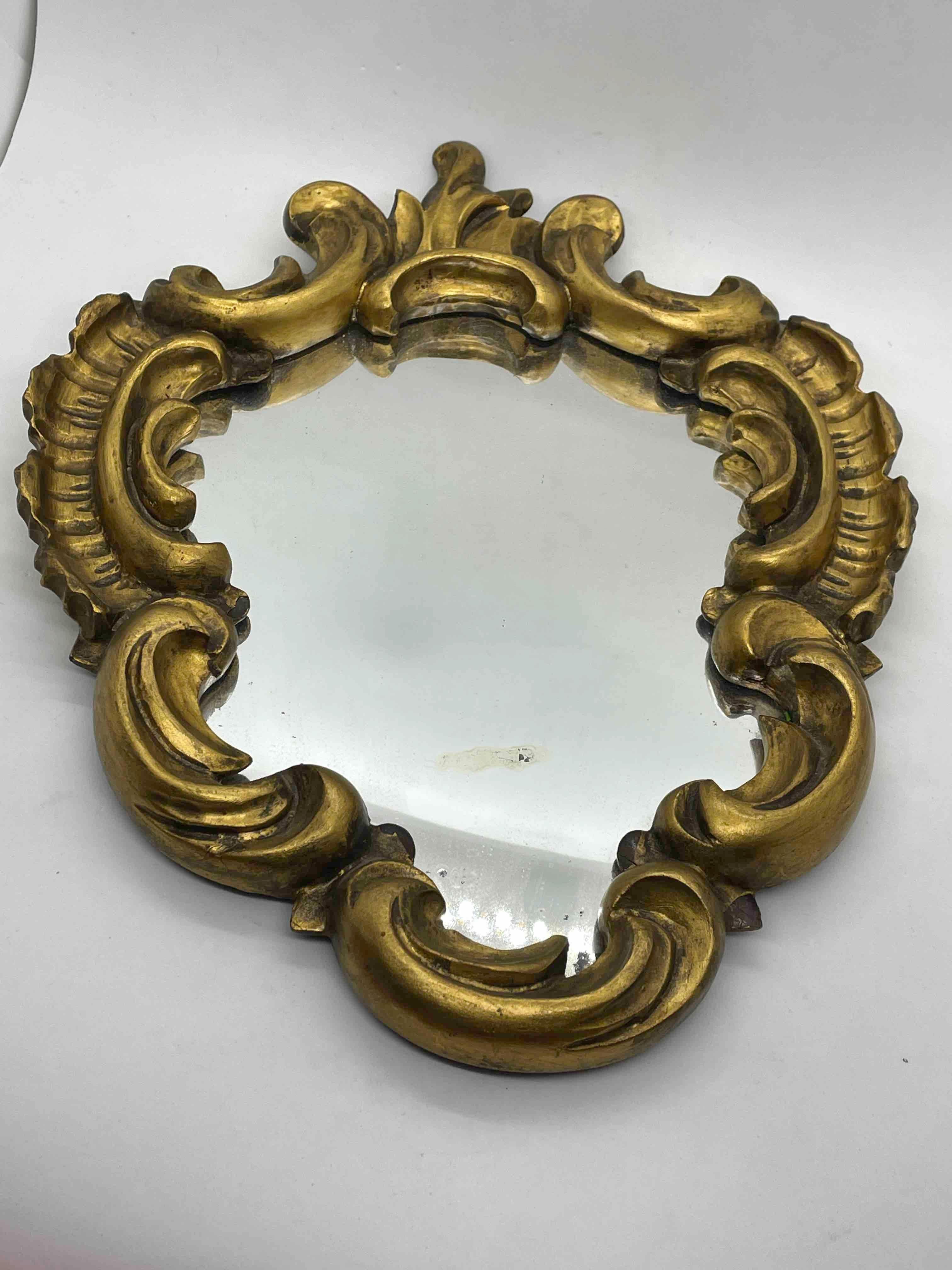 Italian Tole Toleware Chic Gilt Wood Mirror, circa 1950s For Sale 2