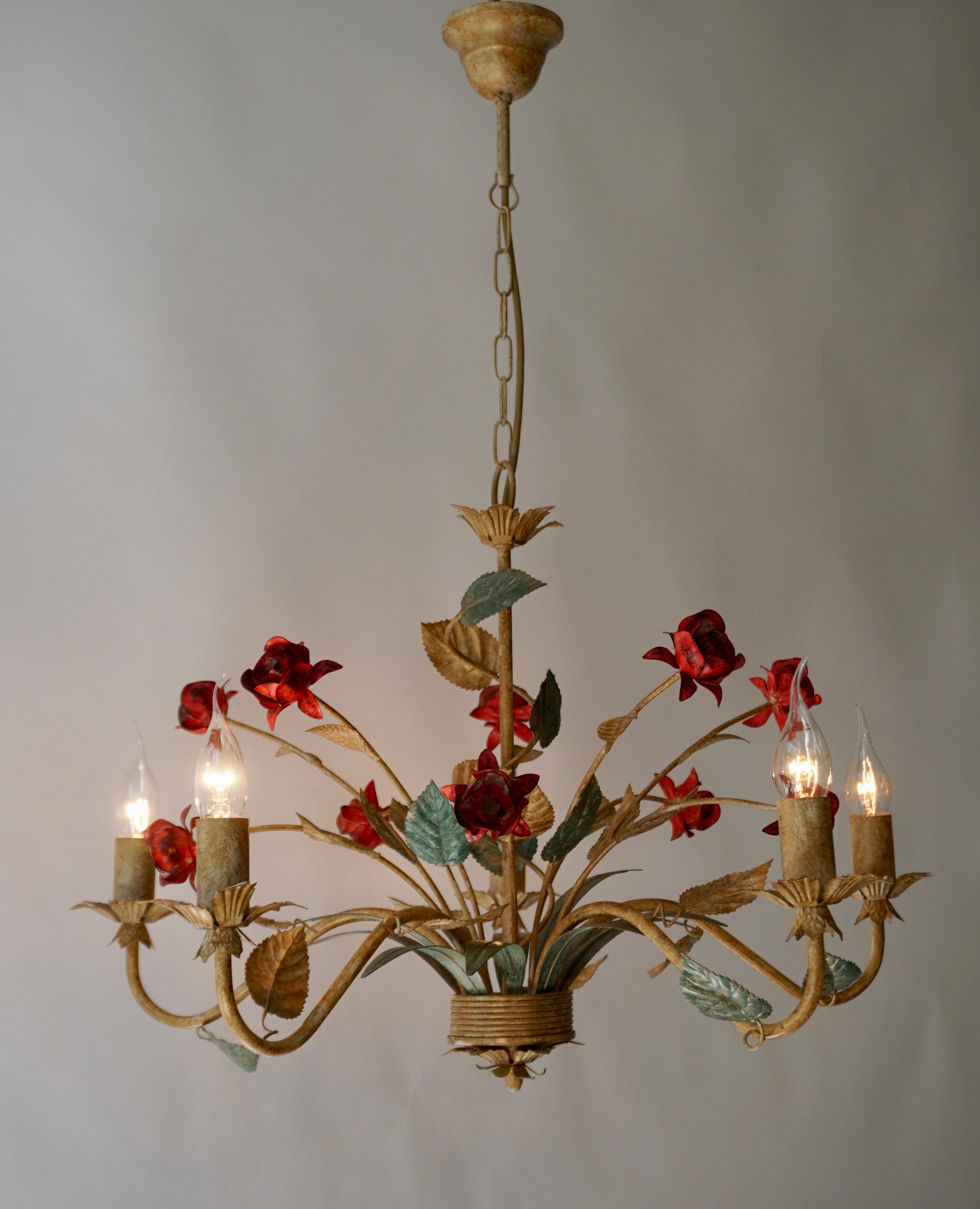Hollywood Regency Italian Tole Ware Painted Chandelier with Red Roses 5 Light For Sale