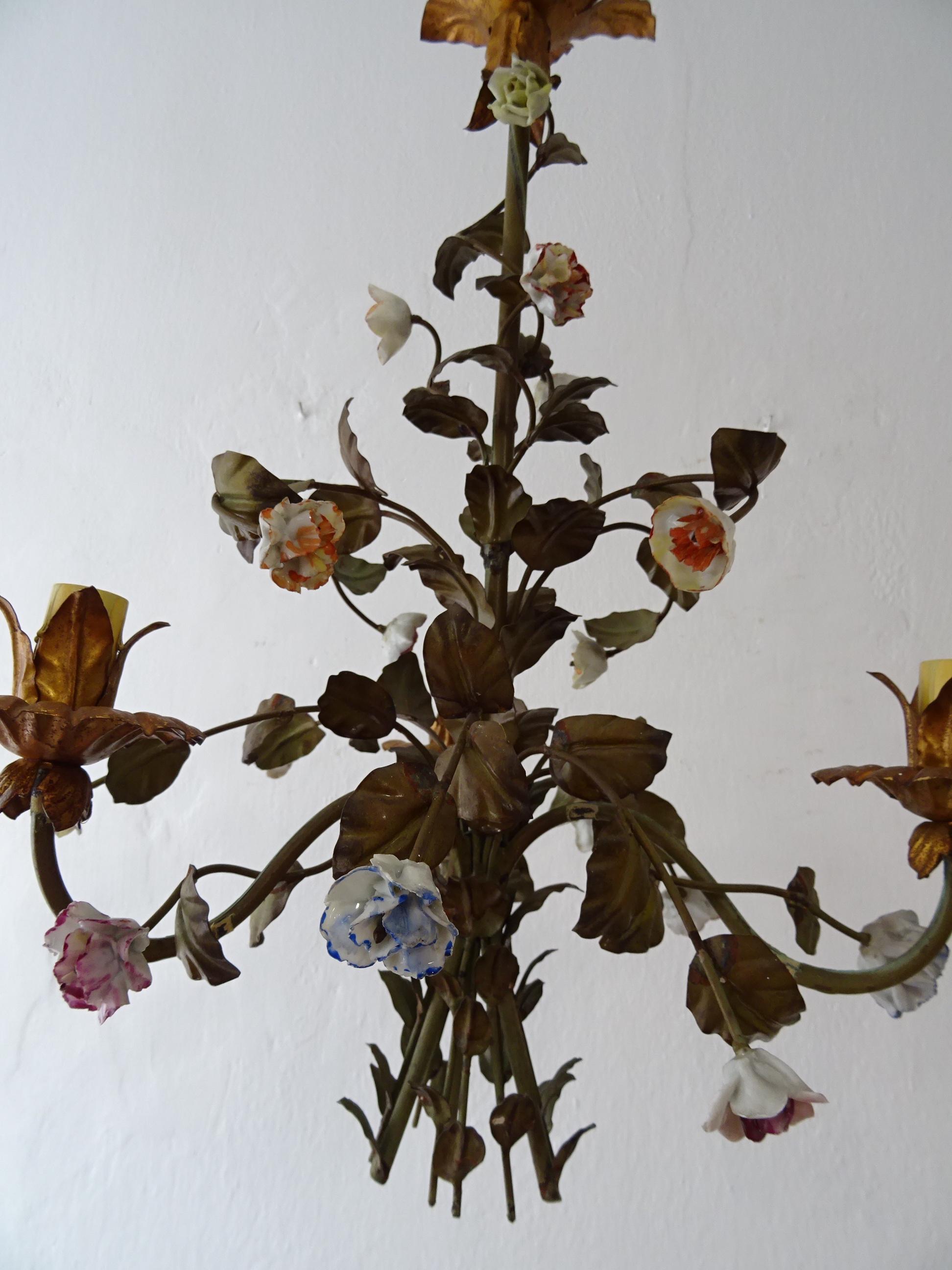 Italian Tole with Porcelain Flowers Polychrome Chandelier, circa 1870 2