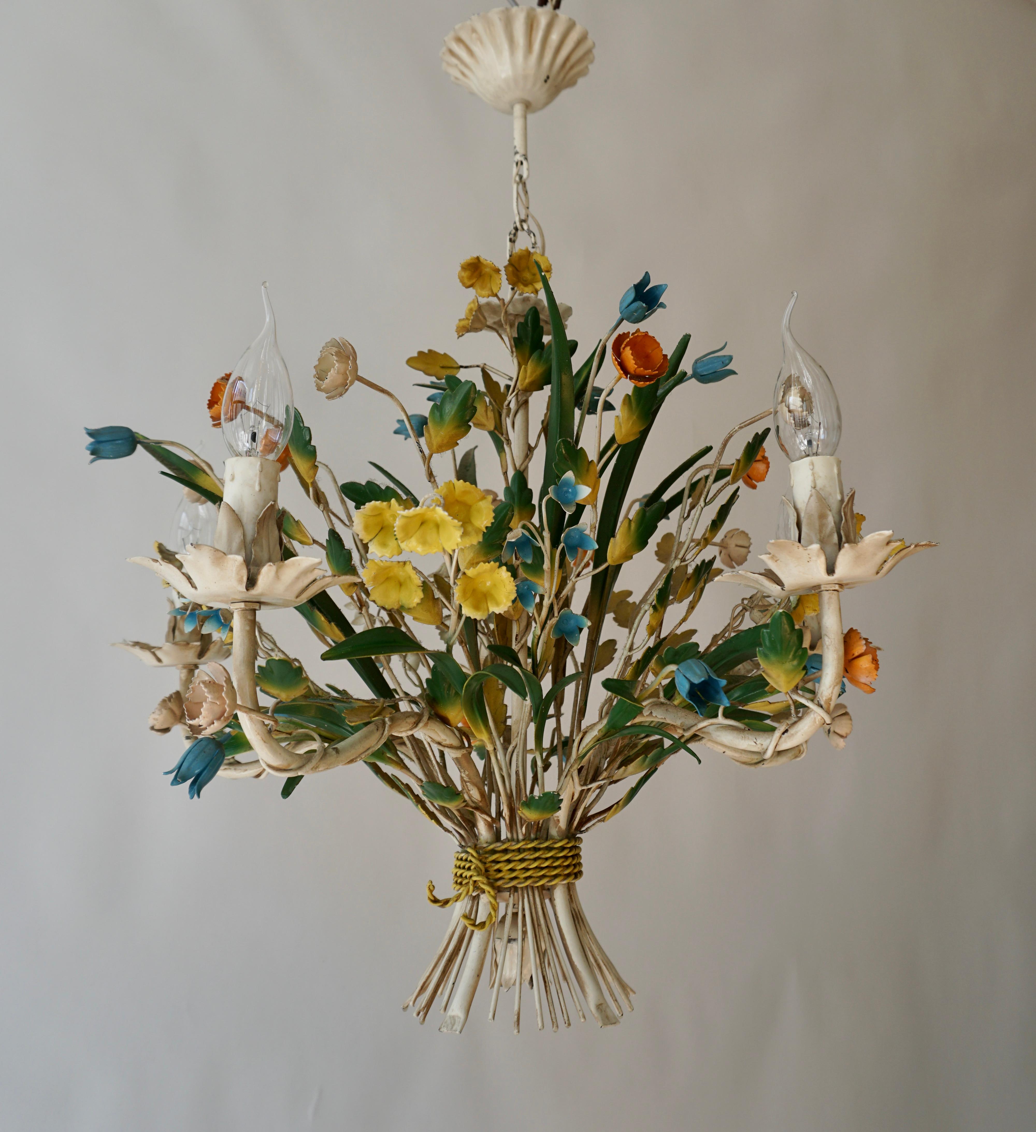 Painted Italian Tole with Porcelain Flowers Polychrome Chandelier  For Sale
