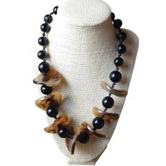 Italian Tortoiseshell Onyx Resin Hand Knotted Statement Strand Necklace 1990