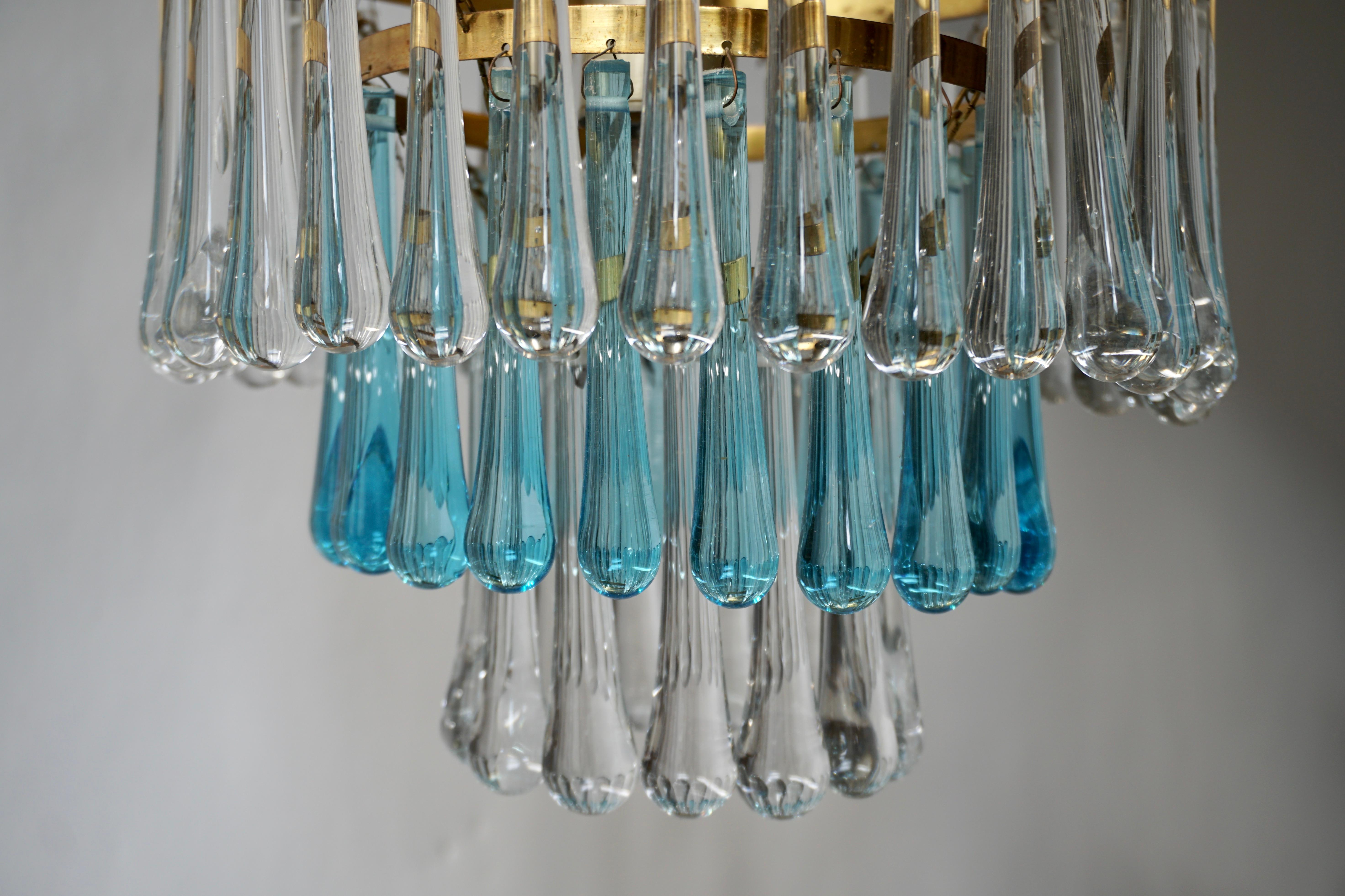 20th Century Italian Transparent and Blue Crystals Tear Drop Chandelier
